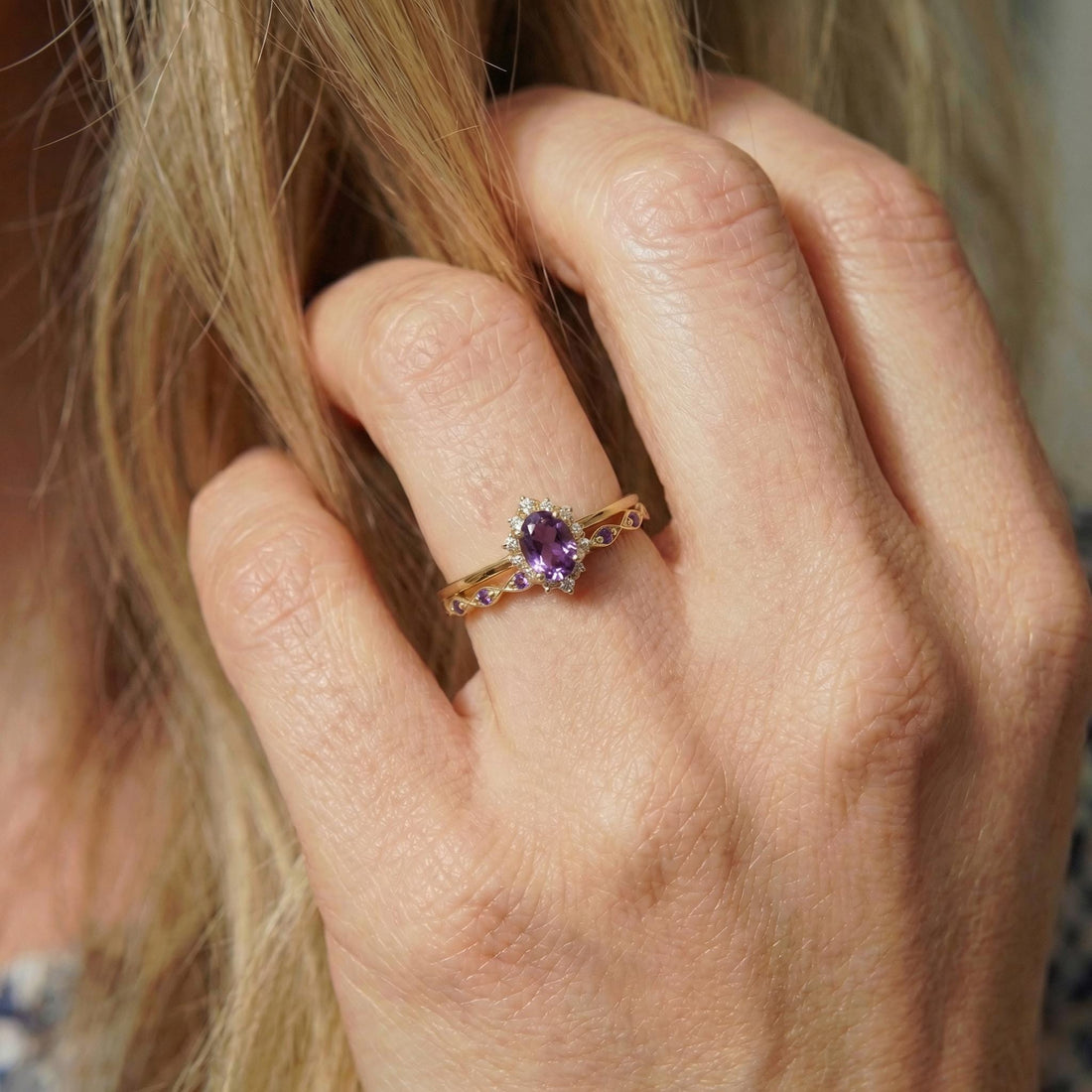 0.60ct Amethyst Engagement Ring Set, 18K Solid Gold Vintage Halo Wedding Ring for Women, Oval Bridal Set February Birthstone