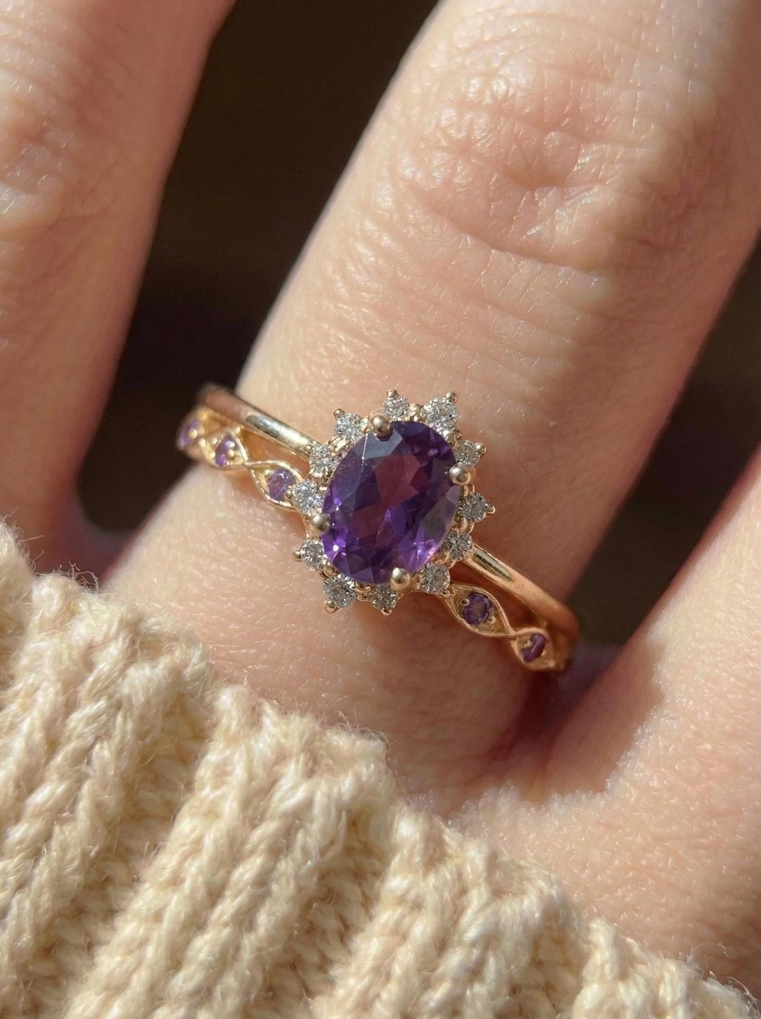 0.60ct Amethyst Engagement Ring Set, 18K Solid Gold Vintage Halo Wedding Ring for Women, Oval Bridal Set February Birthstone