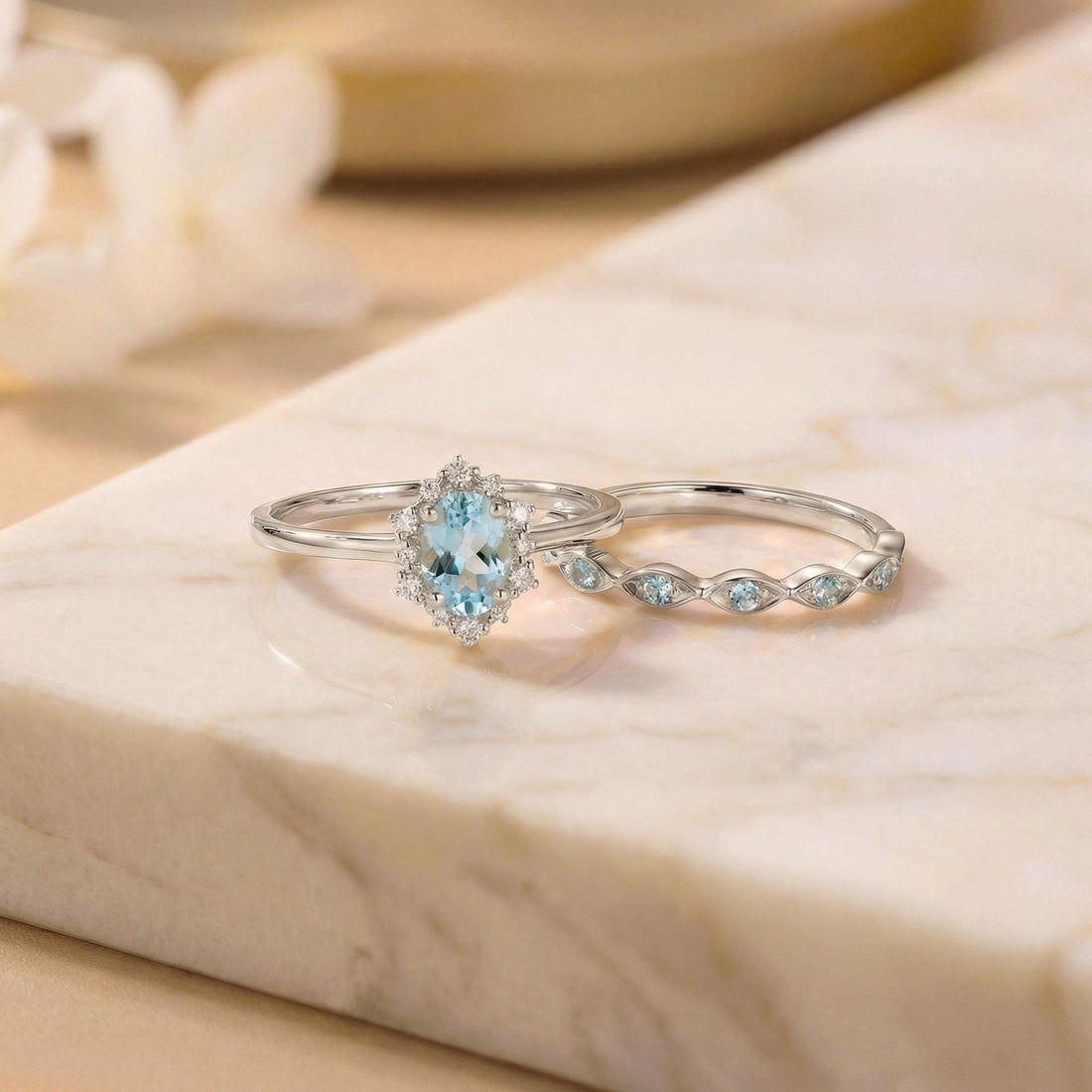 0.60ct Aquamarine Engagement Ring Set, 18K Solid Gold Vintage Halo Wedding Ring for Women, Oval Bridal Set March Birthstone