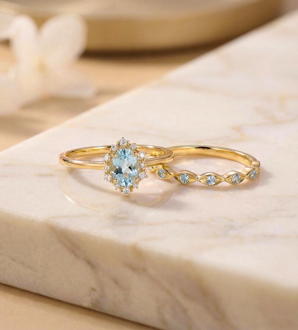 0.60ct Aquamarine Engagement Ring Set, 18K Solid Gold Vintage Halo Wedding Ring for Women, Oval Bridal Set March Birthstone