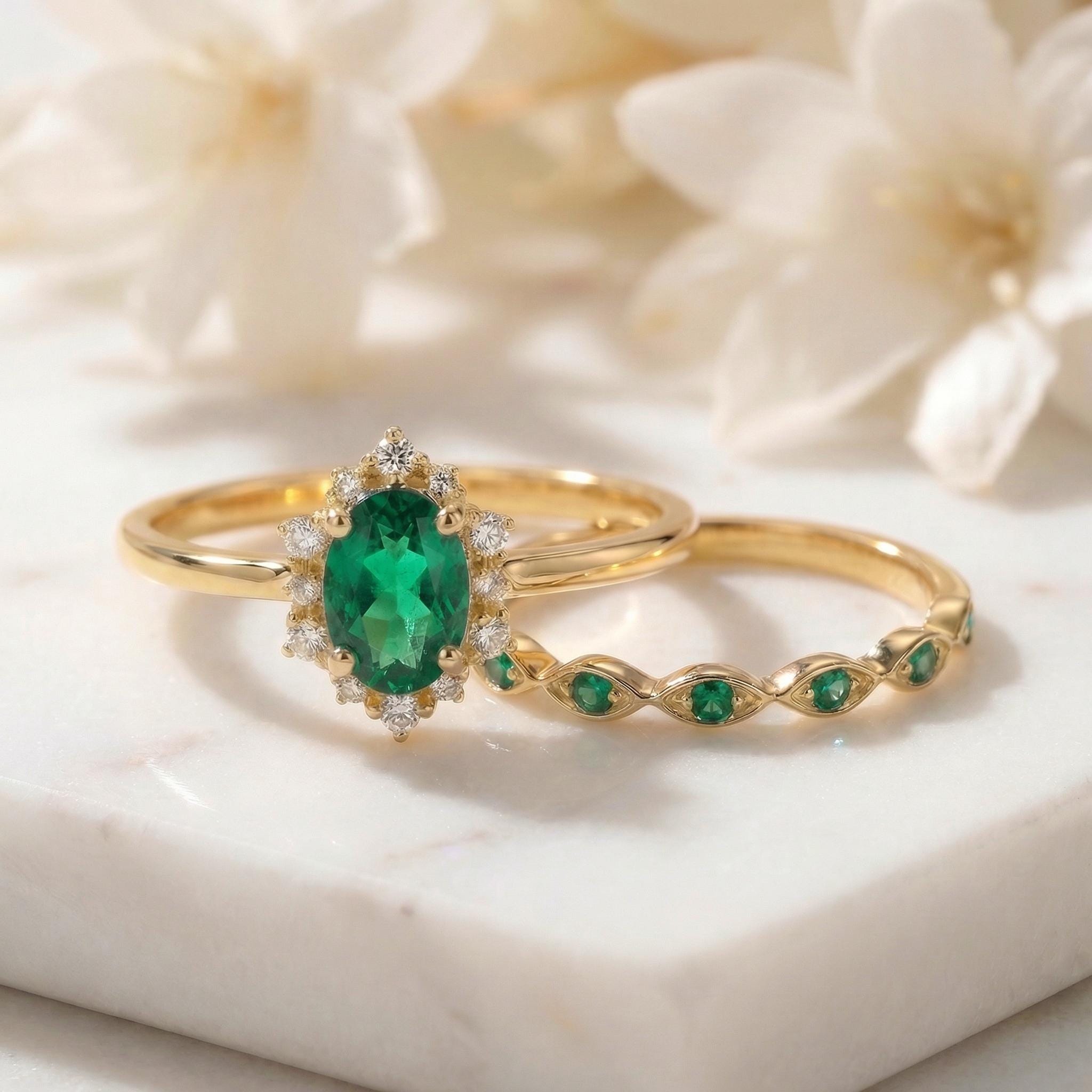 Oval Emerald Halo Engagement Ring Set, May Birthstone Bridal Set, Vintage Gold Wedding Ring, Anniversary Gift for Her