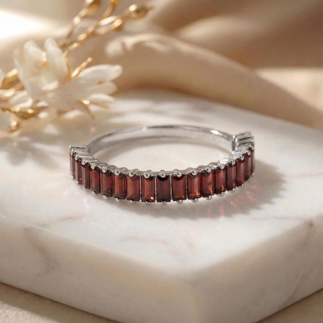 Baguette Garnet Wedding Band, 18K Gold Stackable Ring, Promise Ring Gift for Women, January Birthstone