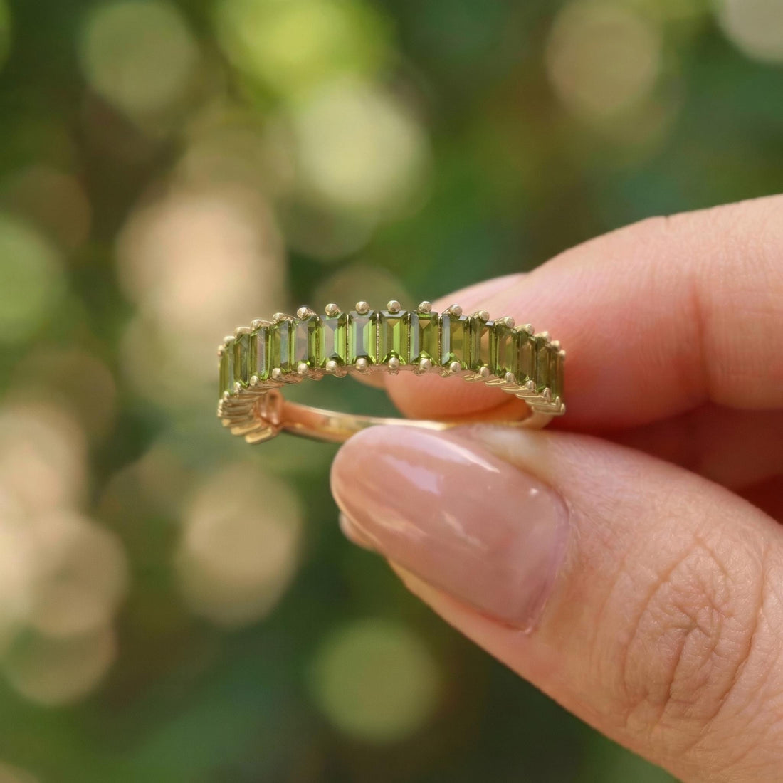 Baguette Peridot Wedding Band, 18K Gold Stackable Ring, Promise Ring Gift for Women, January Birthstone