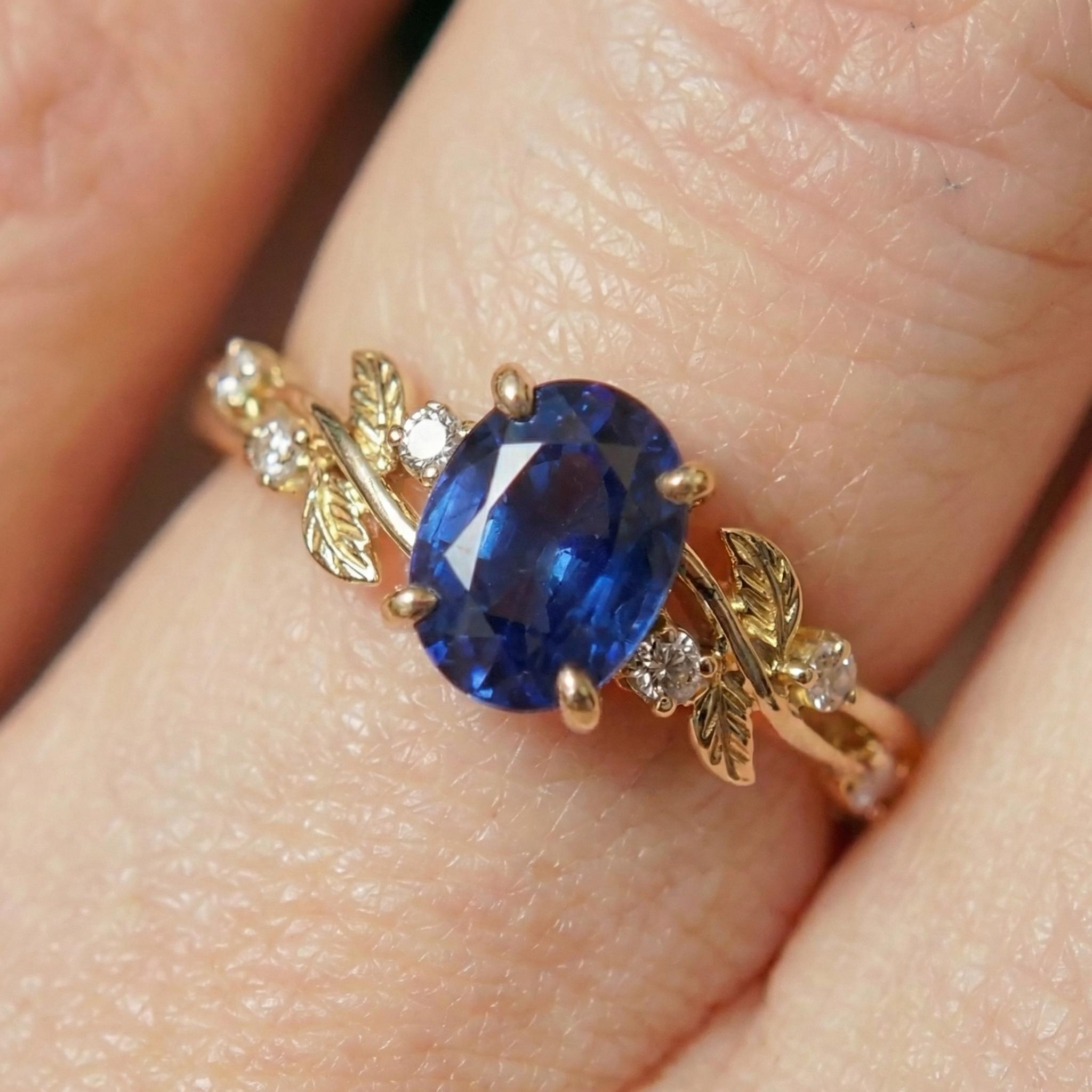 Oval Sapphire Engagement Ring, Nature Inspired Leaf Branch Twist Ring, Wedding Ring for Women, Anniversary Gift