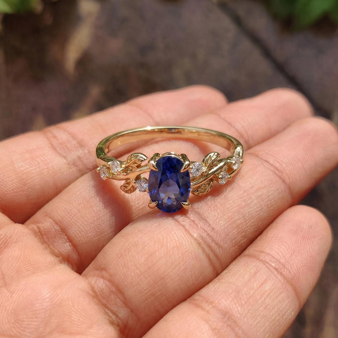 Oval Sapphire Engagement Ring, Nature Inspired Leaf Branch Twist Ring, Wedding Ring for Women, Anniversary Gift