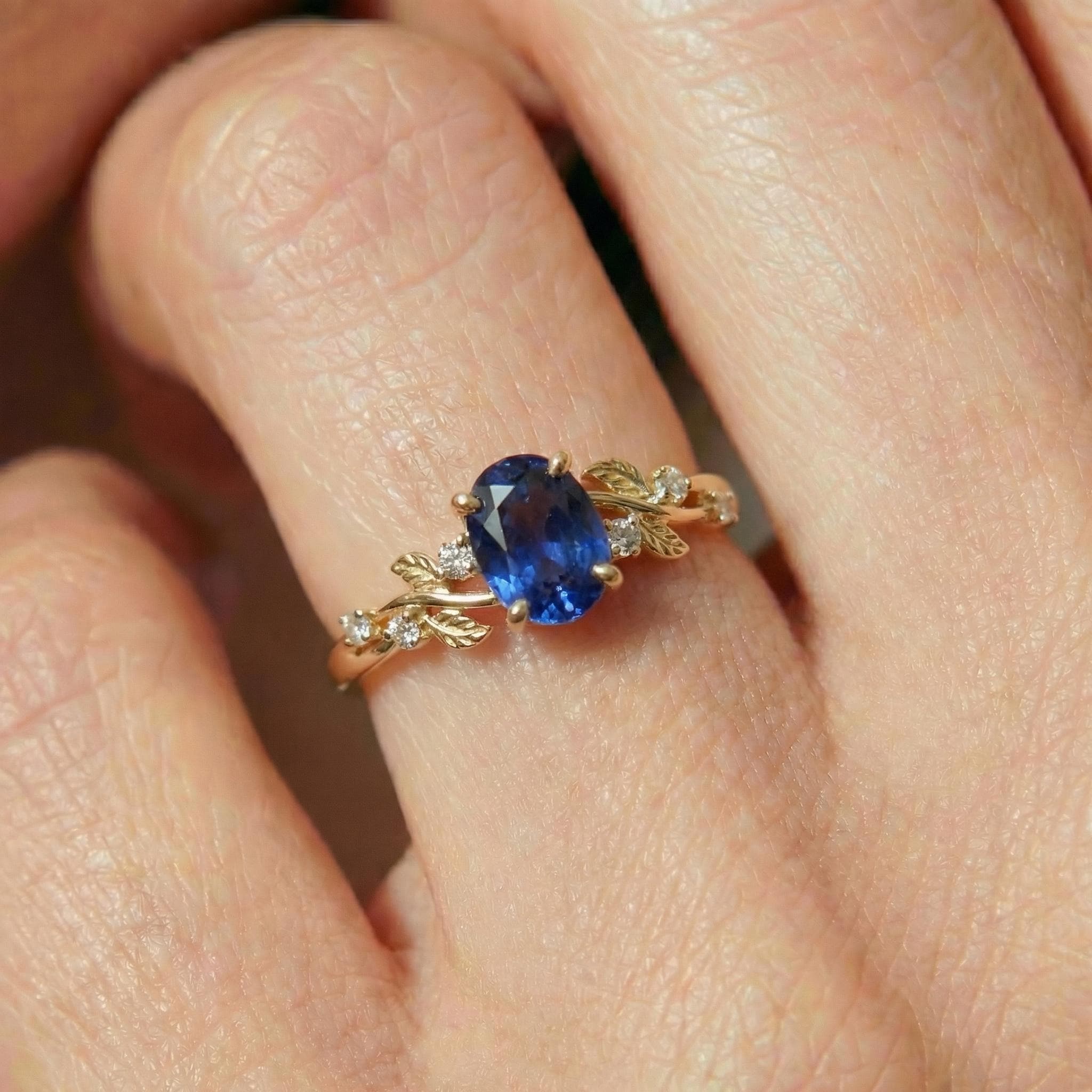 Oval Sapphire Engagement Ring, Nature Inspired Leaf Branch Twist Ring, Wedding Ring for Women, Anniversary Gift
