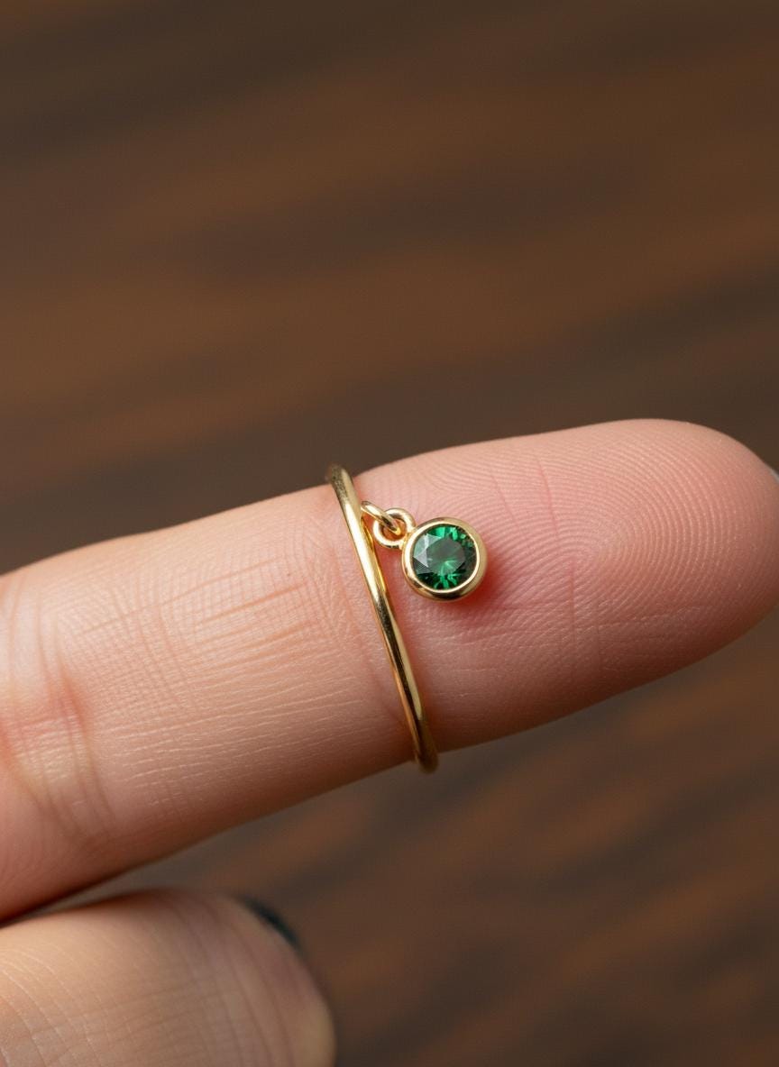 Green Sapphire Charm Ring Dainty Green Gemstone Ring Minimalist Bezel Green Sapphire Ring Unique Stackable Ring Delicate Gold Ring Gift