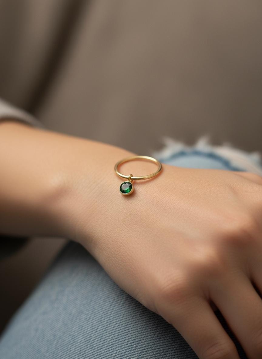 Green Sapphire Charm Ring Dainty Green Gemstone Ring Minimalist Bezel Green Sapphire Ring Unique Stackable Ring Delicate Gold Ring Gift