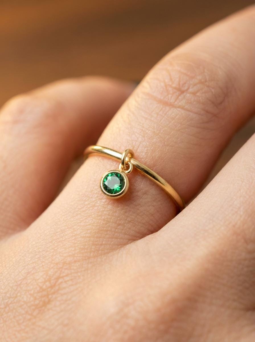 Green Sapphire Charm Ring Dainty Green Gemstone Ring Minimalist Bezel Green Sapphire Ring Unique Stackable Ring Delicate Gold Ring Gift