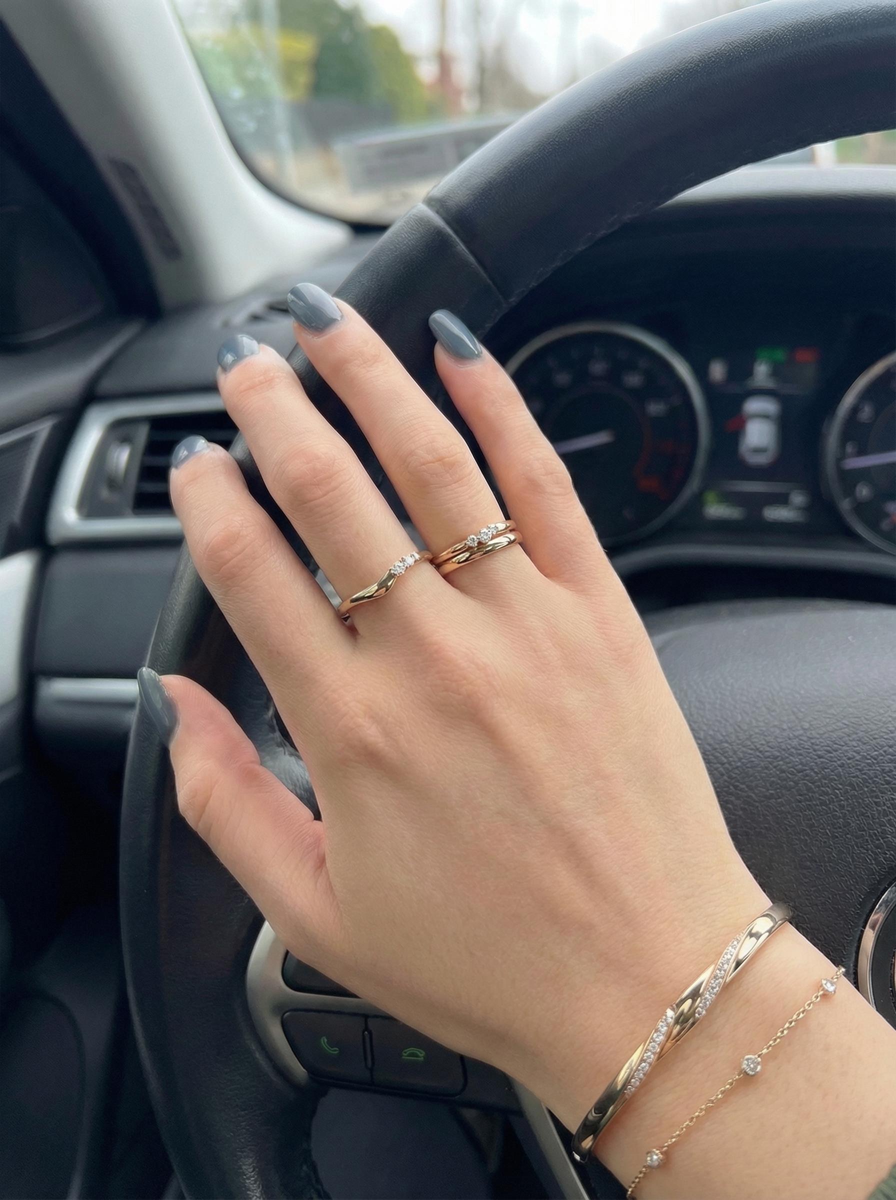 Unique Moissanite Curved Wedding Band, Solid Gold Round Cut Stacking Ring, Personalized Matching Eve Ring for Women, Minimalist Jewelry