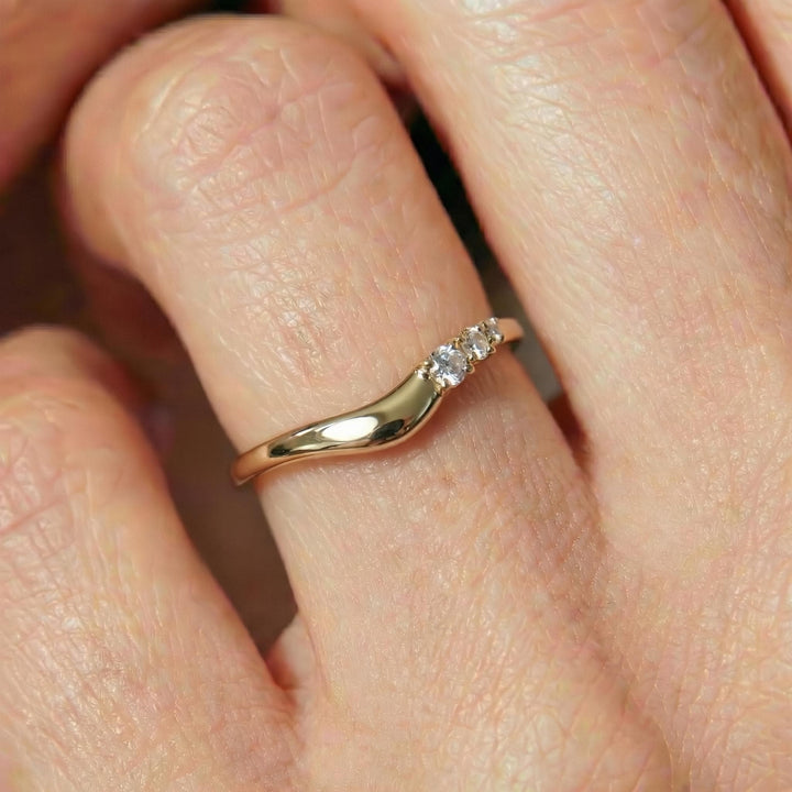 Unique Moissanite Curved Wedding Band, Solid Gold Round Cut Stacking Ring, Personalized Matching Eve Ring for Women, Minimalist Jewelry