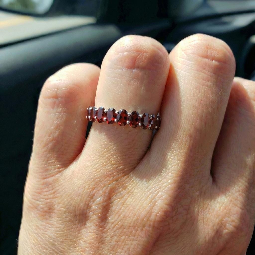 2.1CT Oval Garnet Wedding Band, Shared Prong Garnet Ring, Almost Eternity Ring, Classic Stackable January Birthstone Band