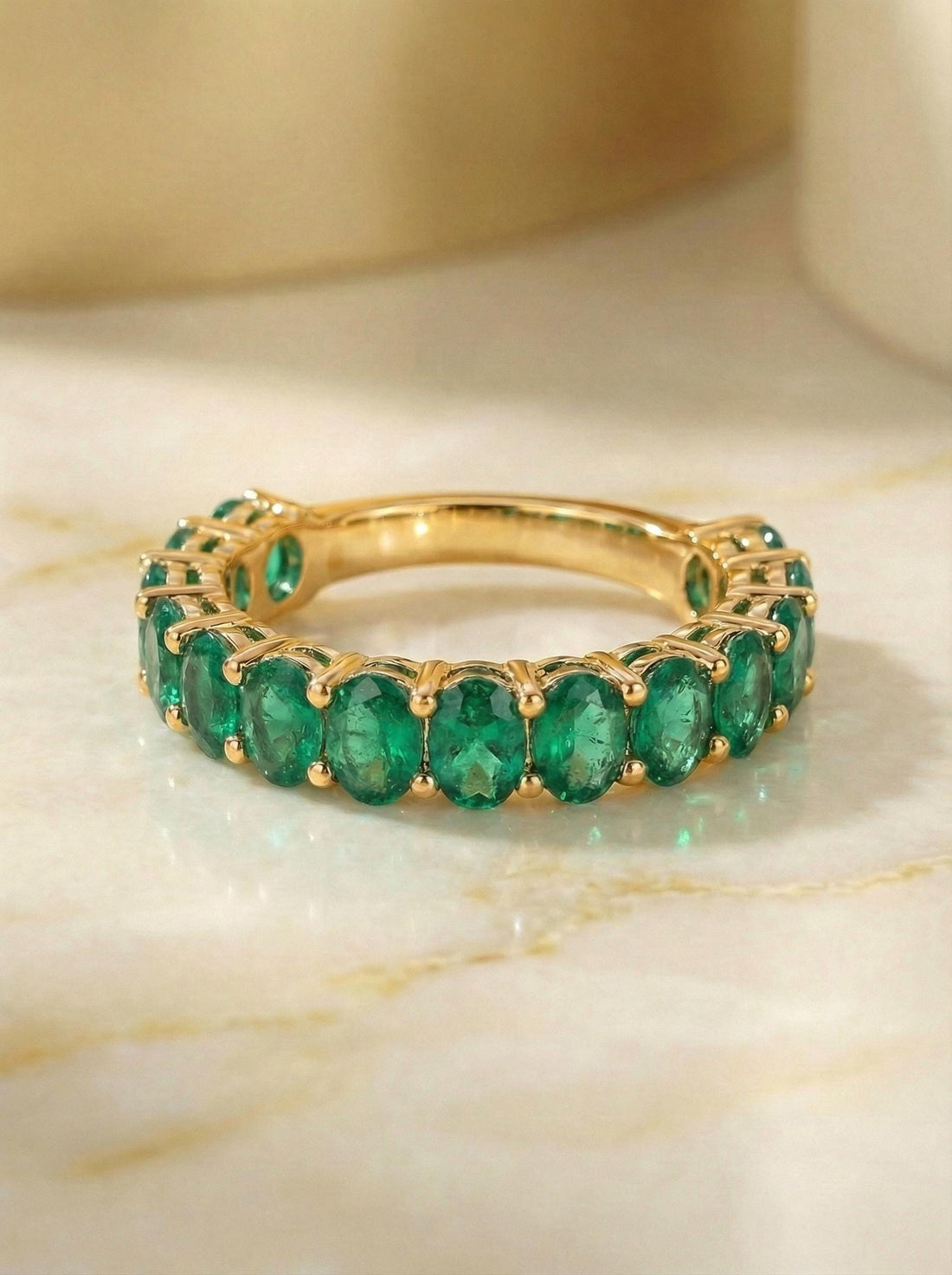 2.1CT Oval Emerald Wedding Band, Shared Prong Emerald Ring, Almost Eternity Ring, Classic Stackable May Birthstone Band