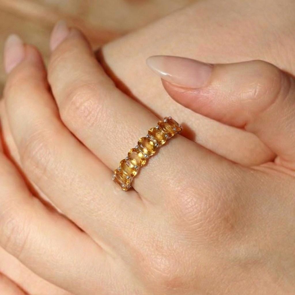 2.1CT Oval Citrine Wedding Band, Shared Prong Citrine Ring, Almost Eternity Ring, Classic Stackable November Birthstone Band