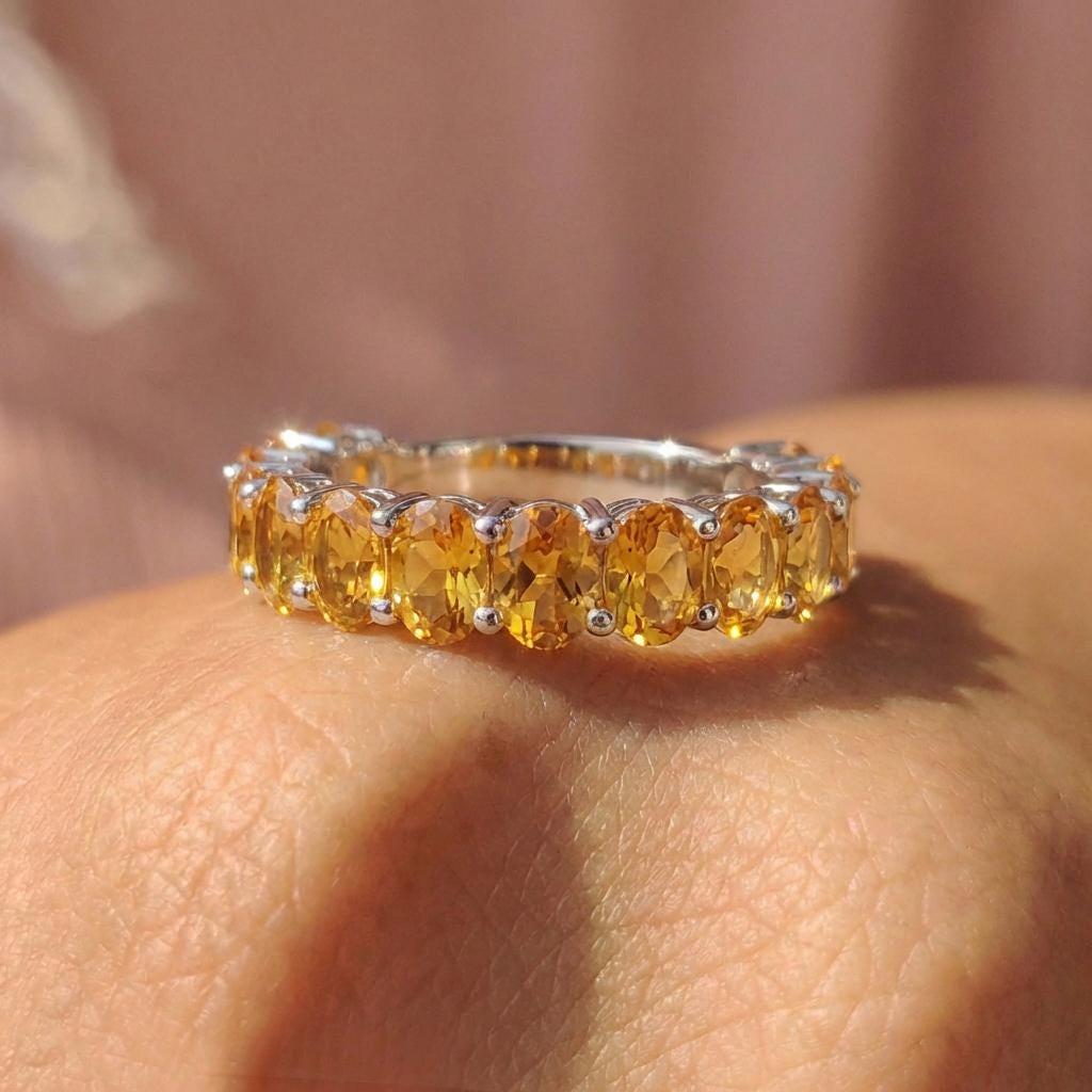 2.1CT Oval Citrine Wedding Band, Shared Prong Citrine Ring, Almost Eternity Ring, Classic Stackable November Birthstone Band