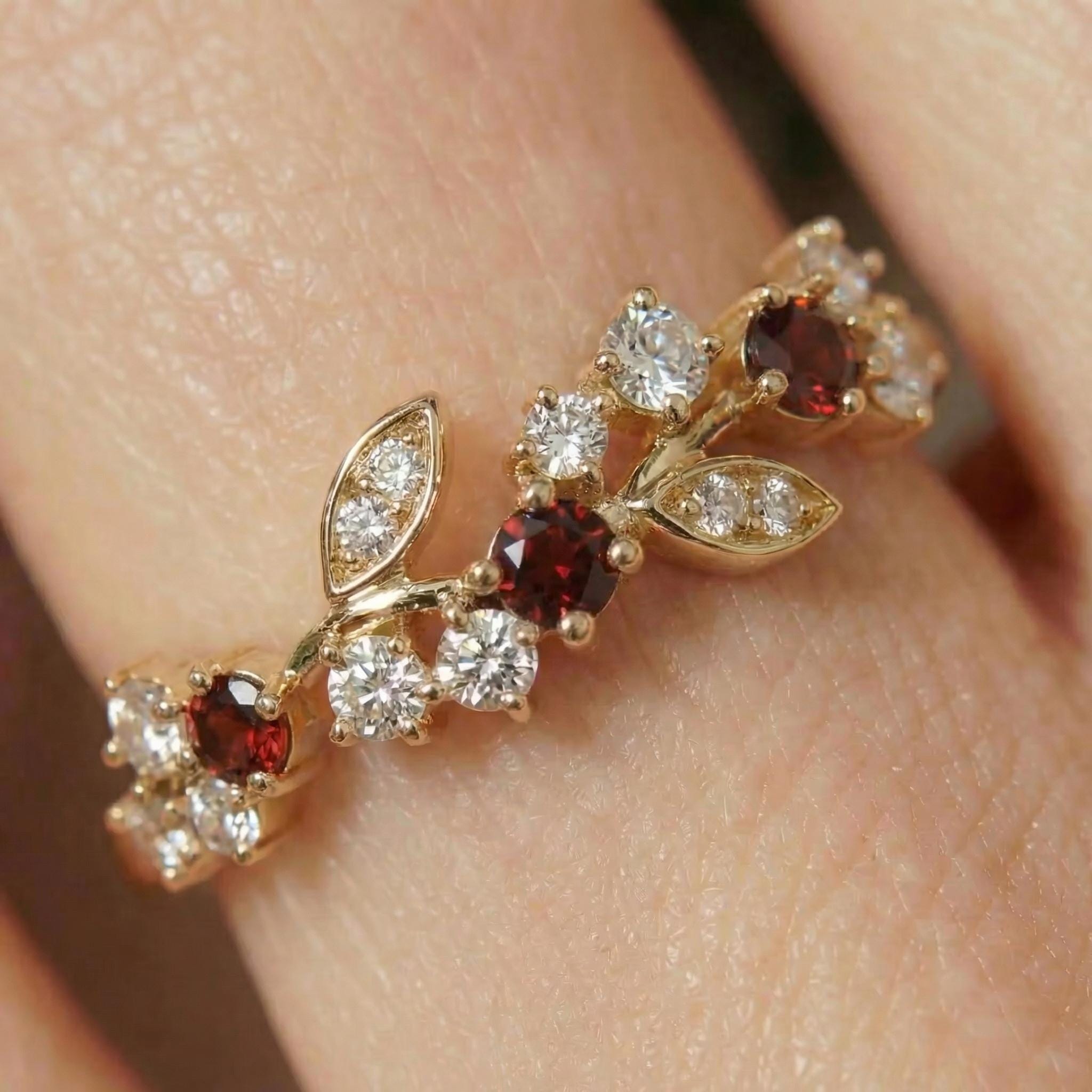 Garnet Leaf Wedding Band, Nature Inspired Floral Cluster Ring for Her – January Birthstone Gift – 14K Gold Moissanite Jewelry