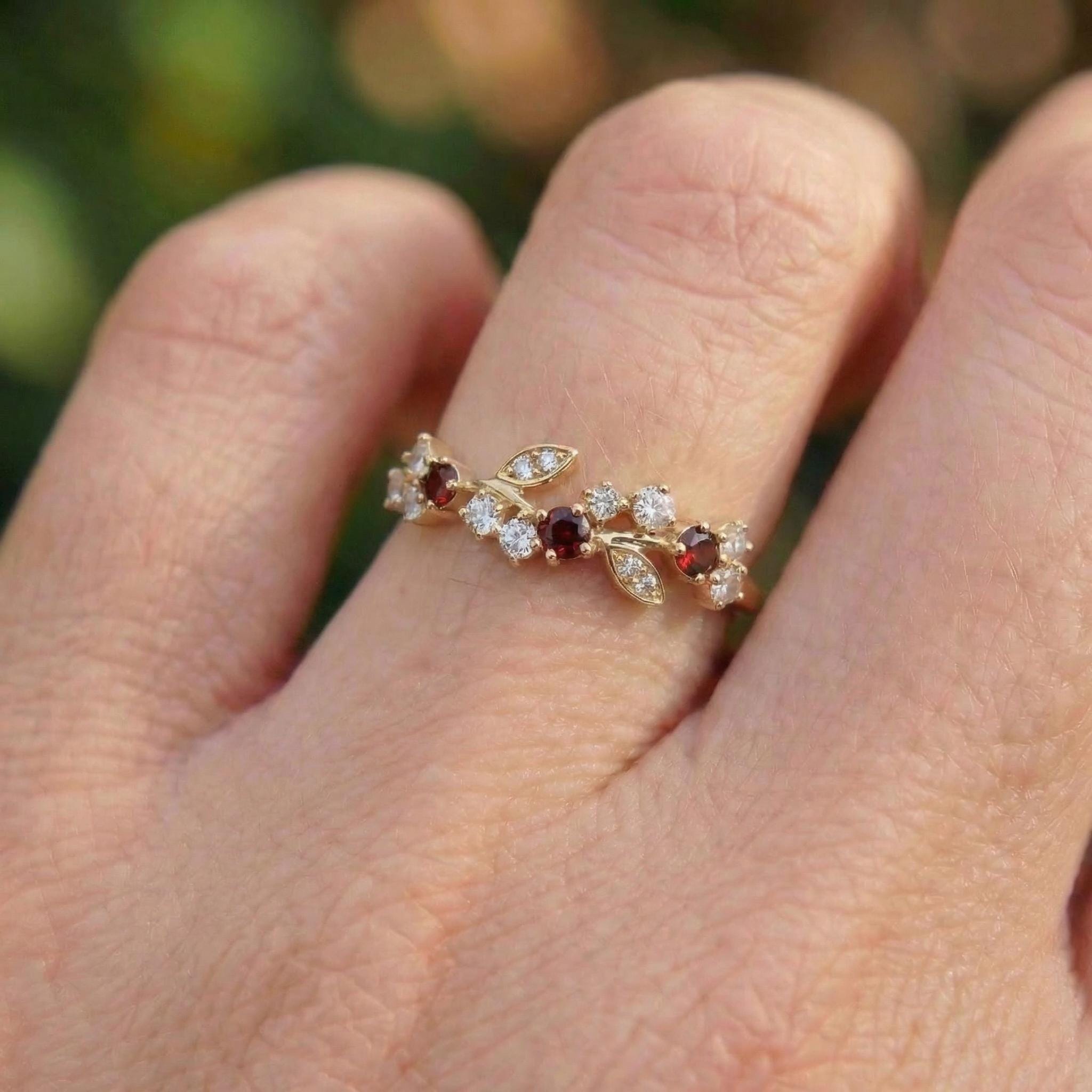 Garnet Leaf Wedding Band, Nature Inspired Floral Cluster Ring for Her – January Birthstone Gift – 14K Gold Moissanite Jewelry