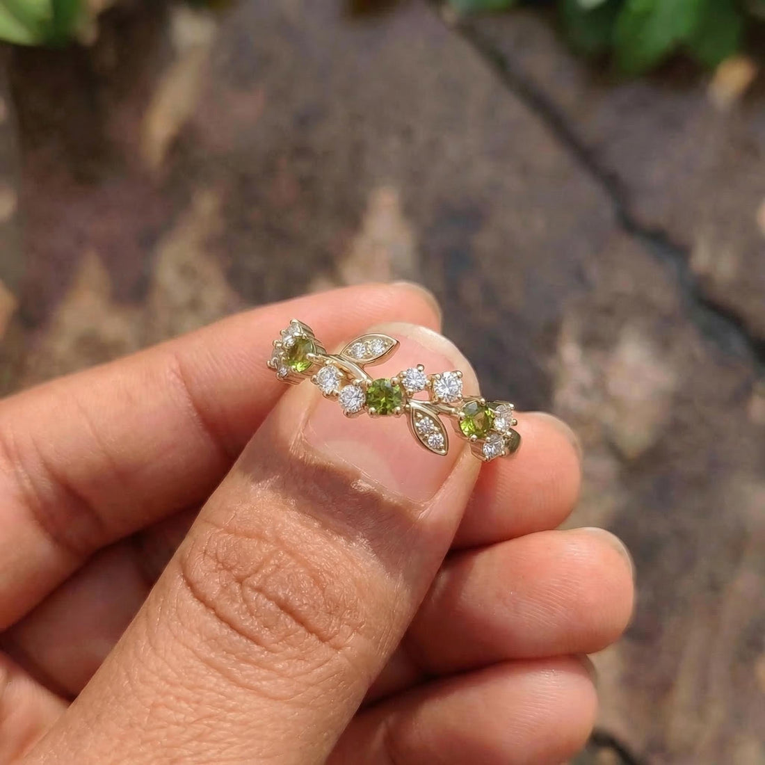 Peridot Leaf Wedding Band, Nature Inspired Floral Cluster Ring for Her – August Birthstone Gift – 14K Gold Moissanite Jewelry