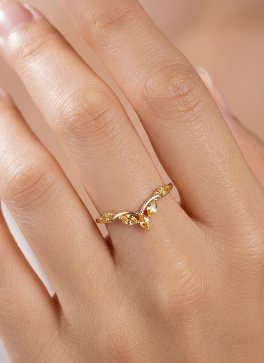 Curved Citrine Marquise Cluster Band, 18K Gold November Birthstone V-Shaped Ring, Dainty Golden Citrine Enhancer