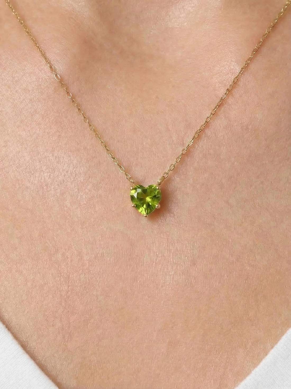 Dainty Gold Peridot Heart Necklace, August Birthstone Jewelry, Delicate Love Pendant, Minimalist Anniversary Gift for Her