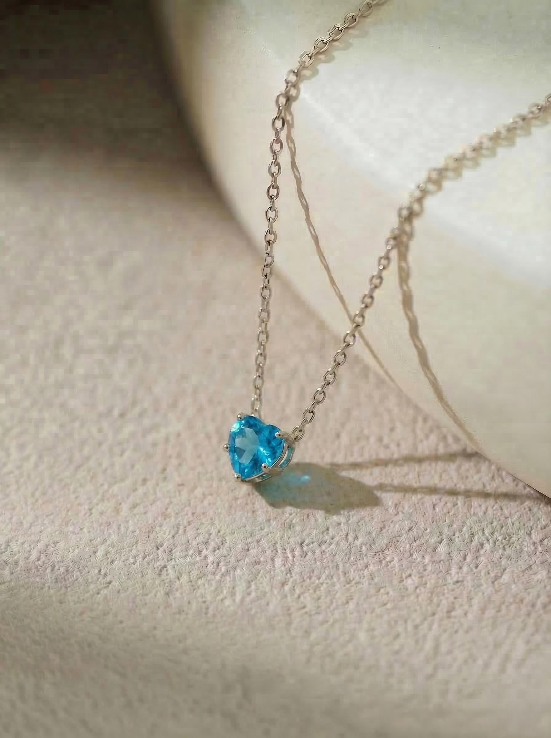 Blue Topaz Heart Pendant for Her – December Birthstone Gift – 18K Gold Minimalist Jewelry
