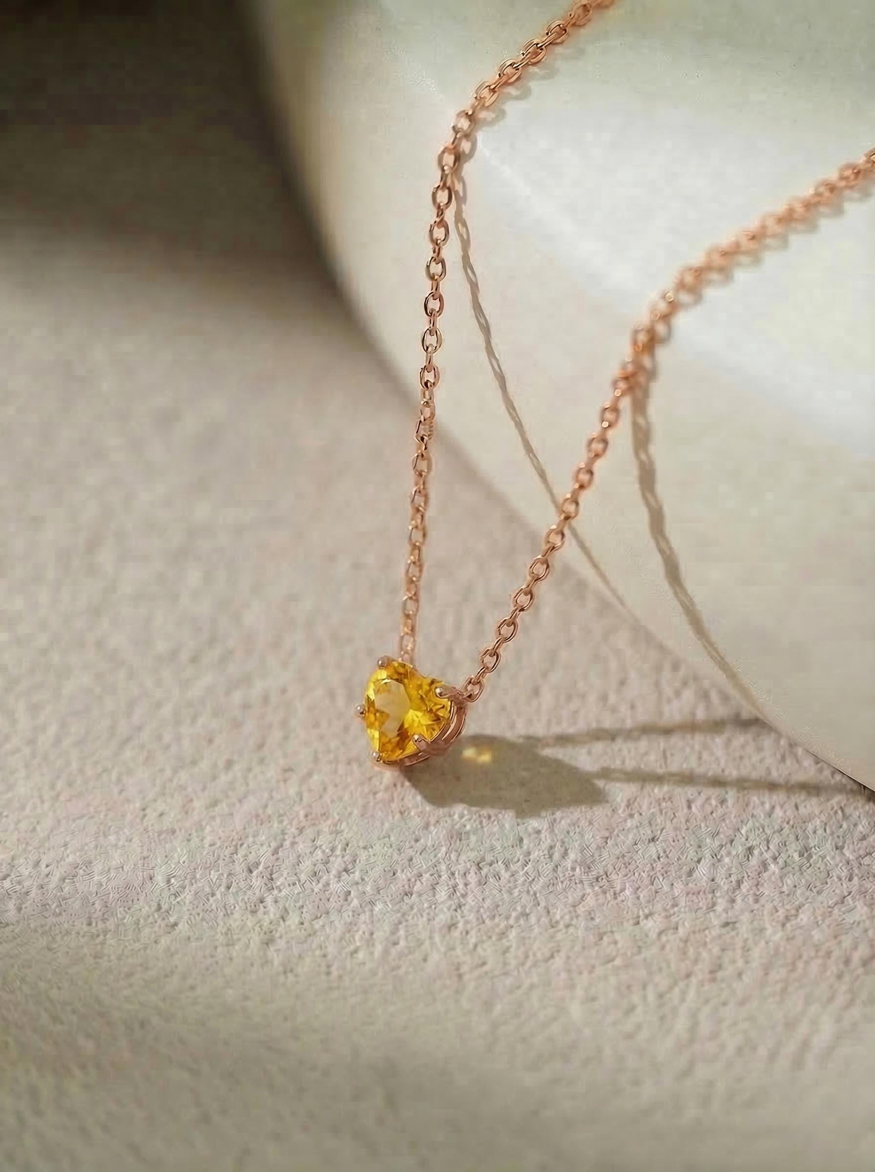 Dainty Gold Heart Citrine Necklace, Minimalist November Birthstone Jewelry, Delicate Gemstone Pendant, Romantic Gift for Her
