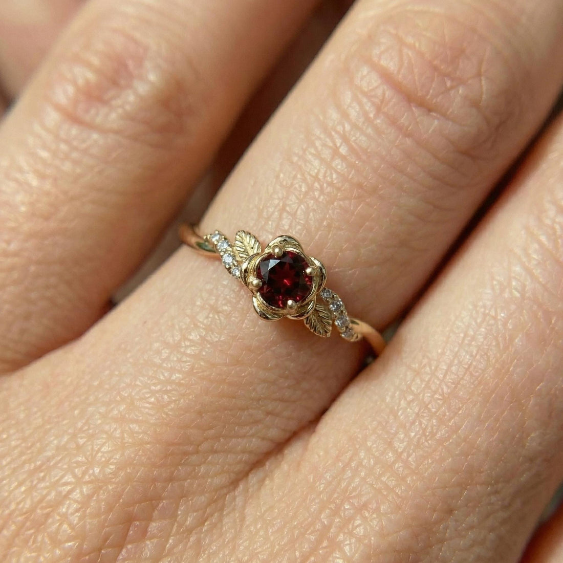 Flower Garnet Engagement Ring, Floral Twist Promise Ring for Women, Nature Inspired Leaf Wedding Ring, January Birthstone