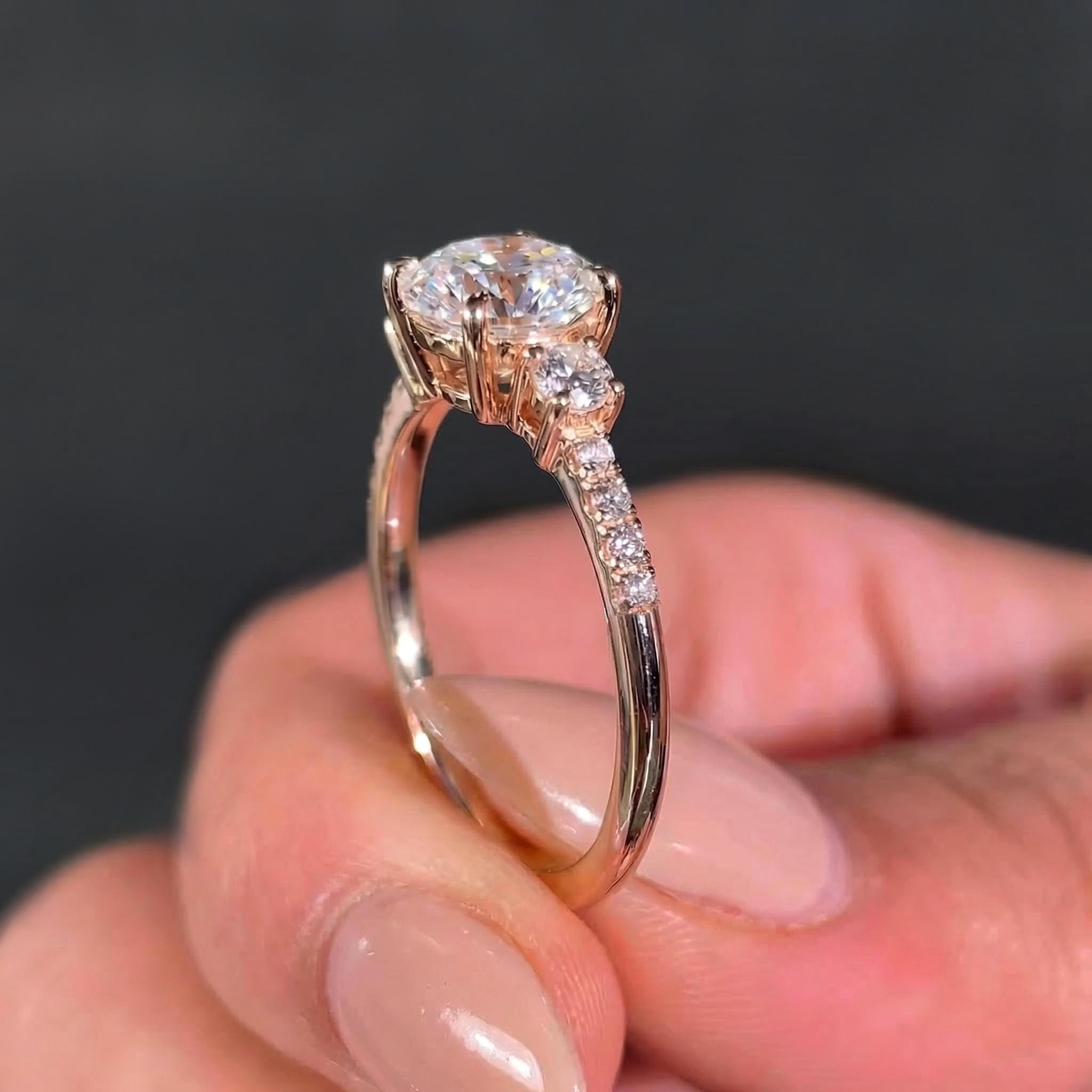 Three Stone Travel Ring, Round Cut 1ct Simulated Diamond Engagement Ring, Three Stone Ring, Dainty Gold Promise Ring, Bridal Ring For Her