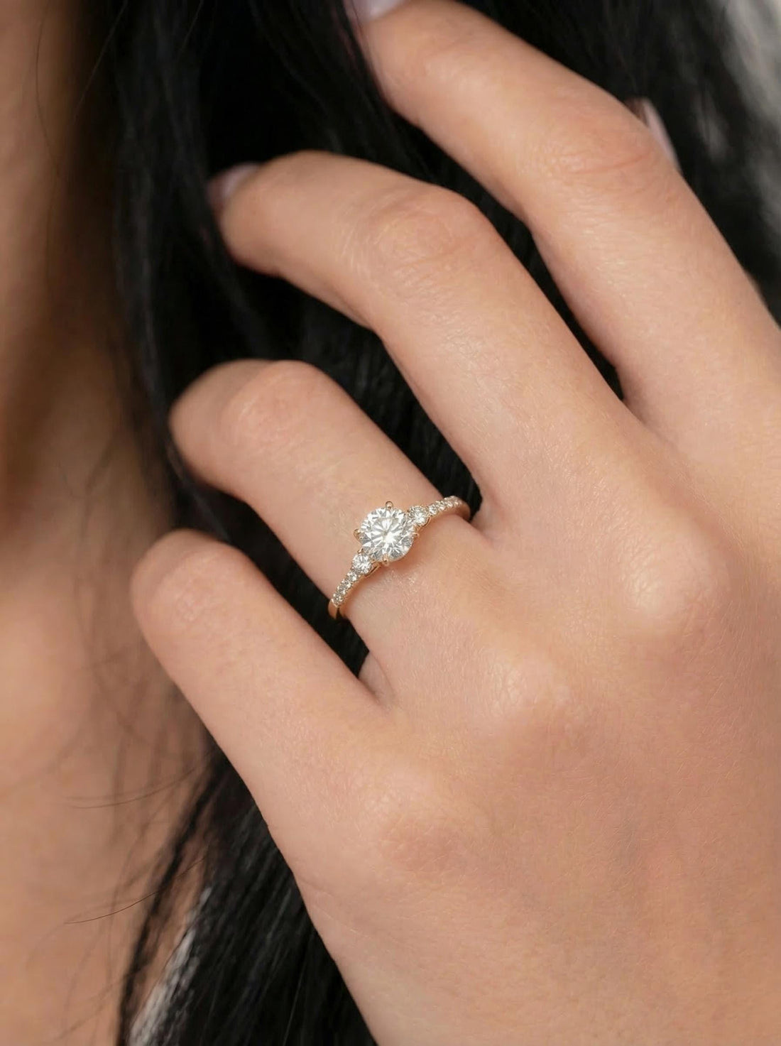Three Stone Travel Ring, Round Cut 1ct Simulated Diamond Engagement Ring, Three Stone Ring, Dainty Gold Promise Ring, Bridal Ring For Her