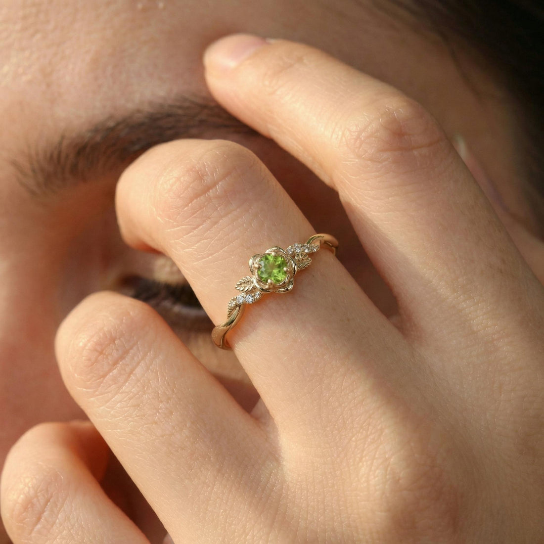 Flower Peridot Engagement Ring, Floral Twist Promise Ring for Women, Nature Inspired Leaf Wedding Ring, August Birthstone