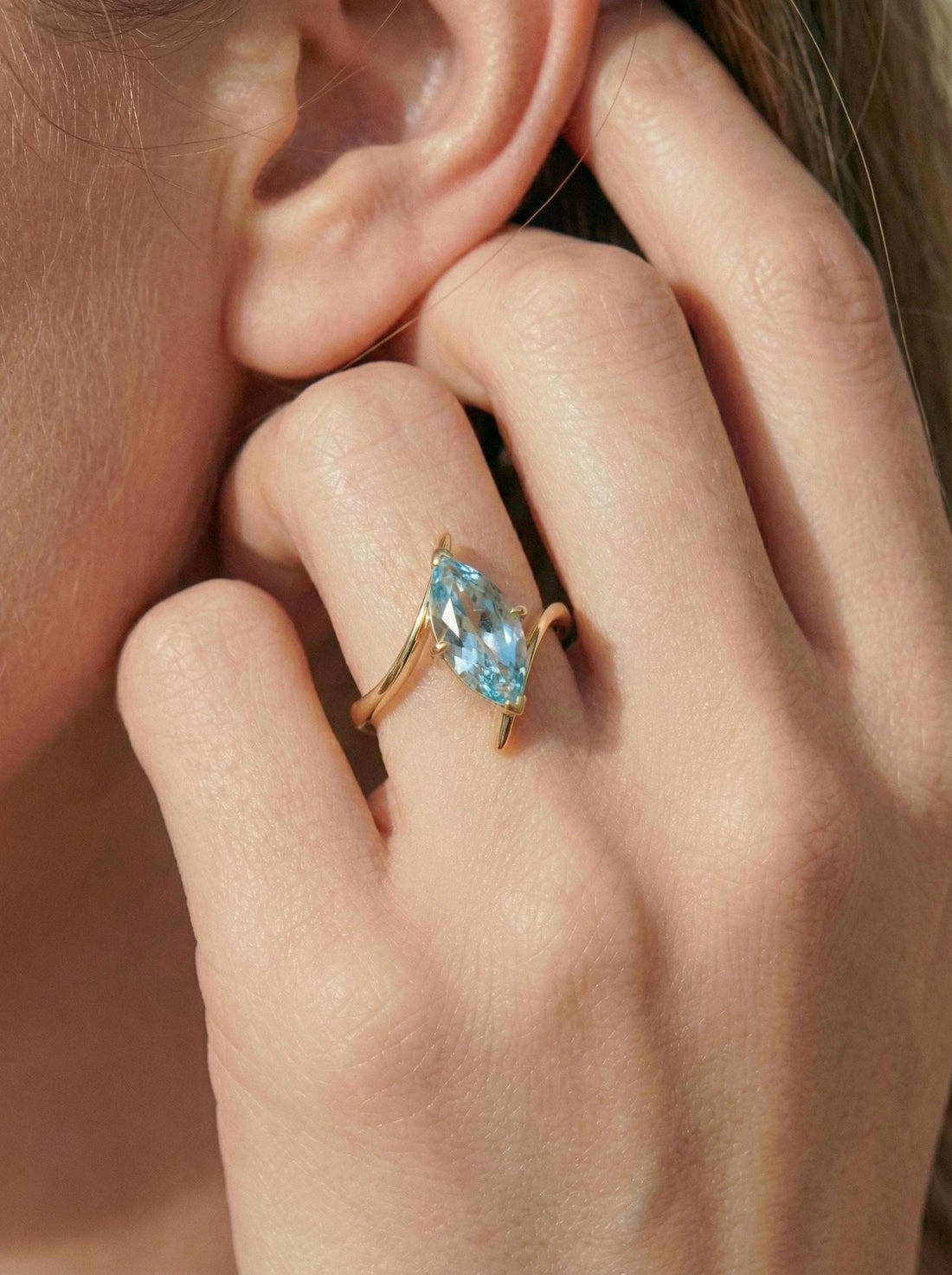 1.5ct Aquamarine Ring, Marquise Cut Aquamarine Solitaire, Curved Bypass Band, March Birthstone, 14K Gold Nature Inspired Ring
