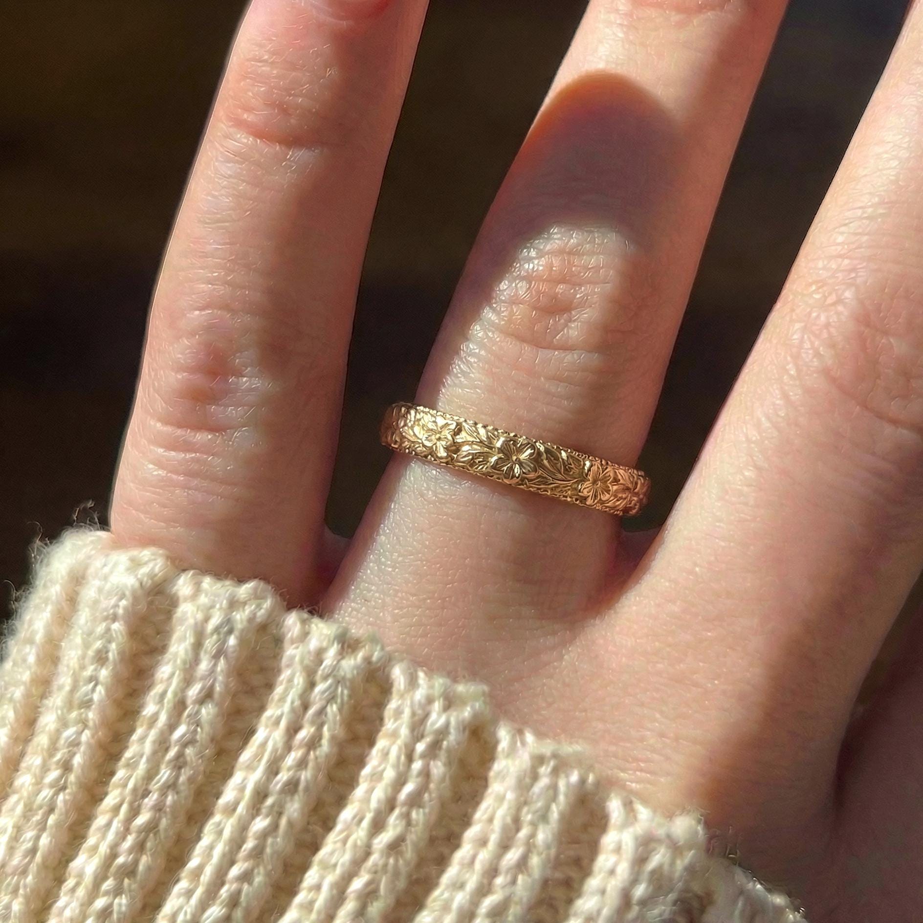 Violet Flower Ring for Her – February Birthday Gift – Unique Vintage Style Flora Ring-Bridemaid Gift