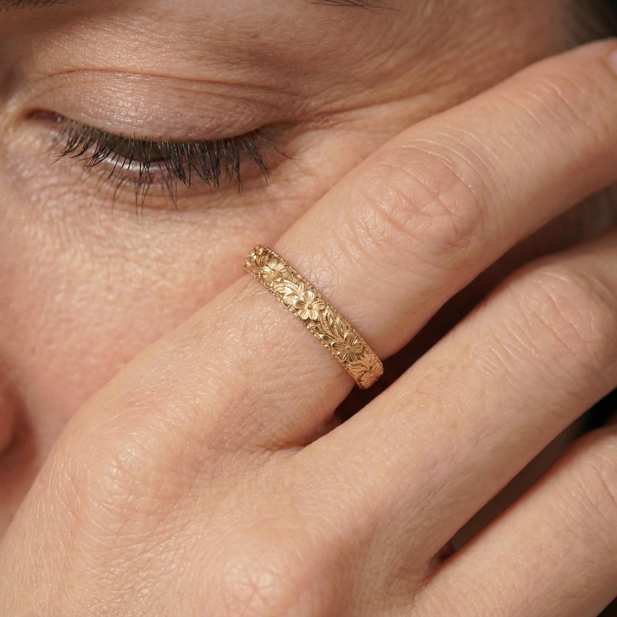 Violet Flower Ring for Her – February Birthday Gift – Unique Vintage Style Flora Ring-Bridemaid Gift