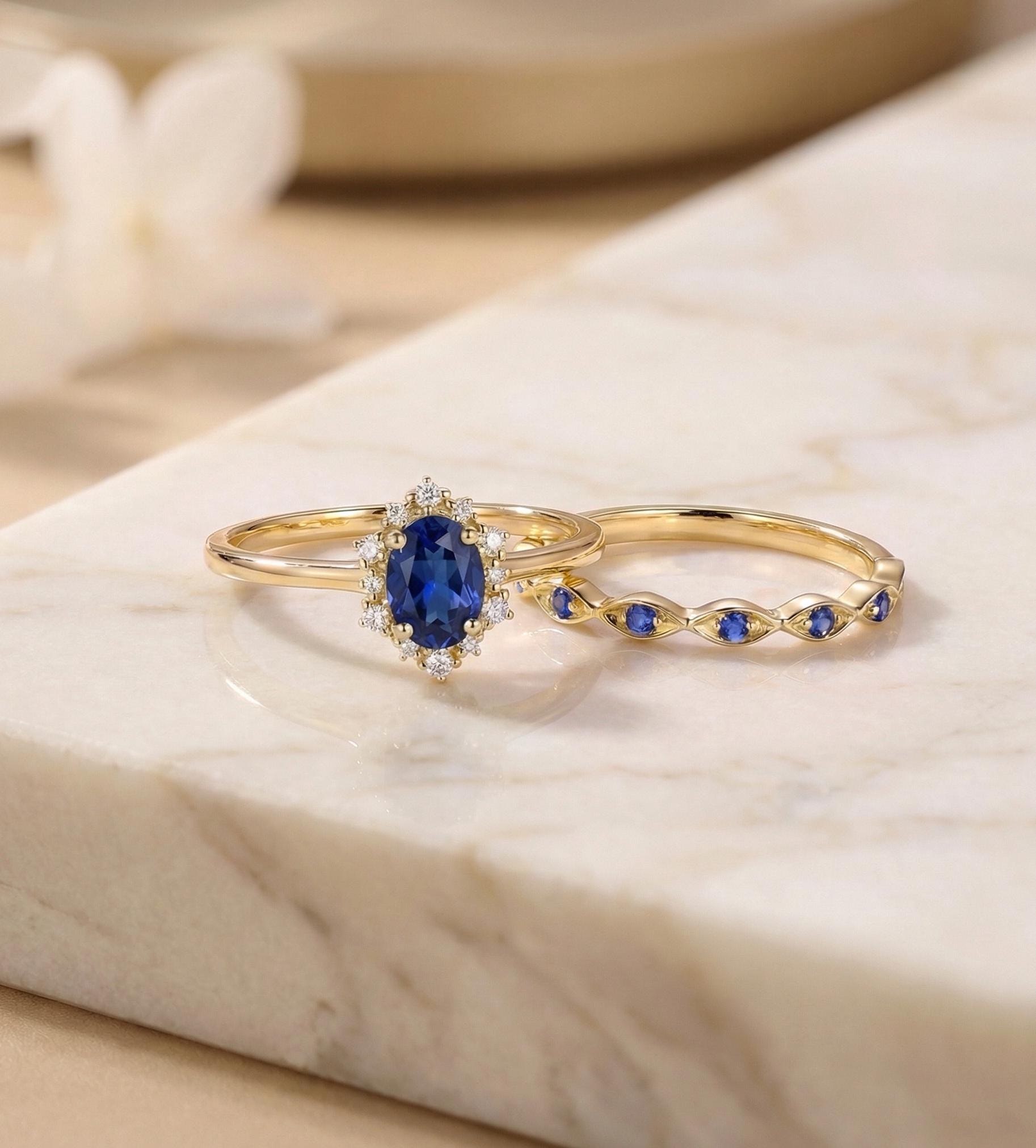 0.60ct Sapphire Engagement Ring Set, 18K Solid Gold Vintage Halo Wedding Ring for Women, Oval Bridal Set, September Birthstone
