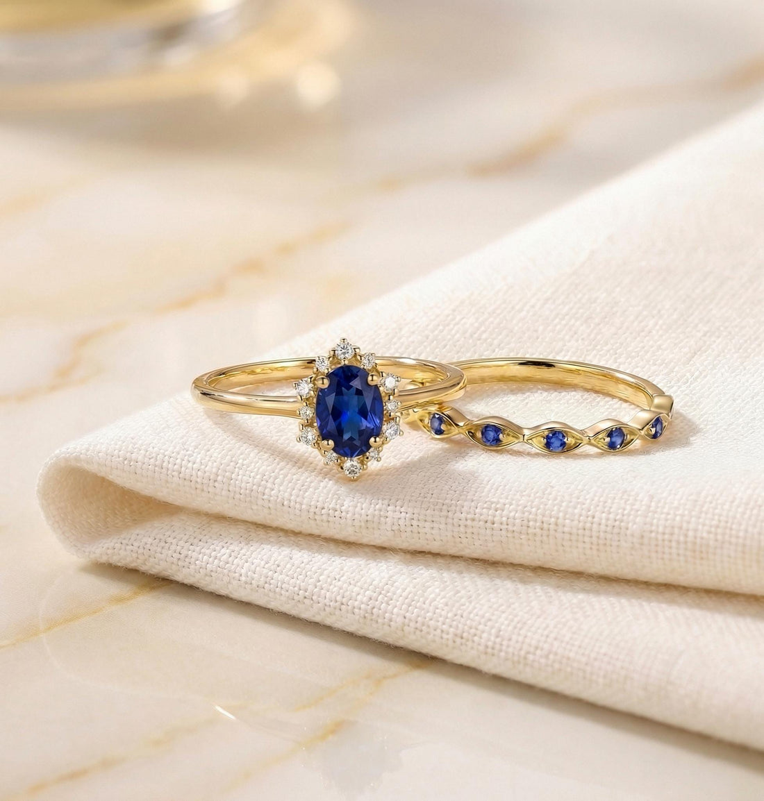 0.60ct Sapphire Engagement Ring Set, 18K Solid Gold Vintage Halo Wedding Ring for Women, Oval Bridal Set, September Birthstone