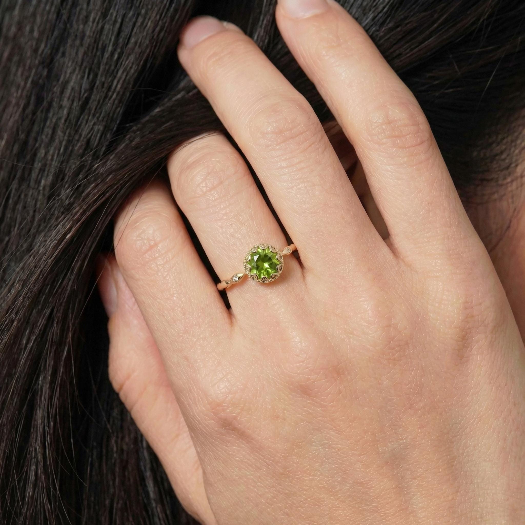 2ct Peridot Ring, Vintage Round Cut Peridot Ring,  Antique Wedding Women's Ring, Art Deco Engagement Ring, August Birthstone