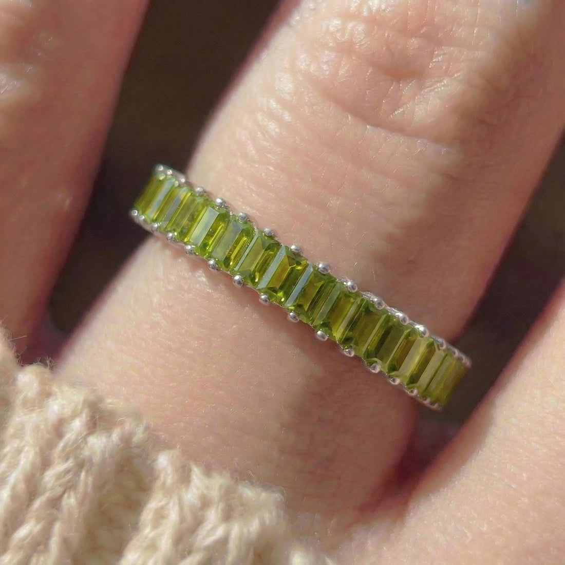 Baguette Peridot Wedding Band, 18K Gold Stackable Ring, Promise Ring Gift for Women, January Birthstone