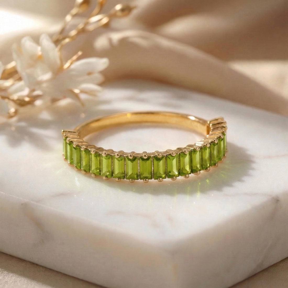 Baguette Peridot Wedding Band, 18K Gold Stackable Ring, Promise Ring Gift for Women, January Birthstone