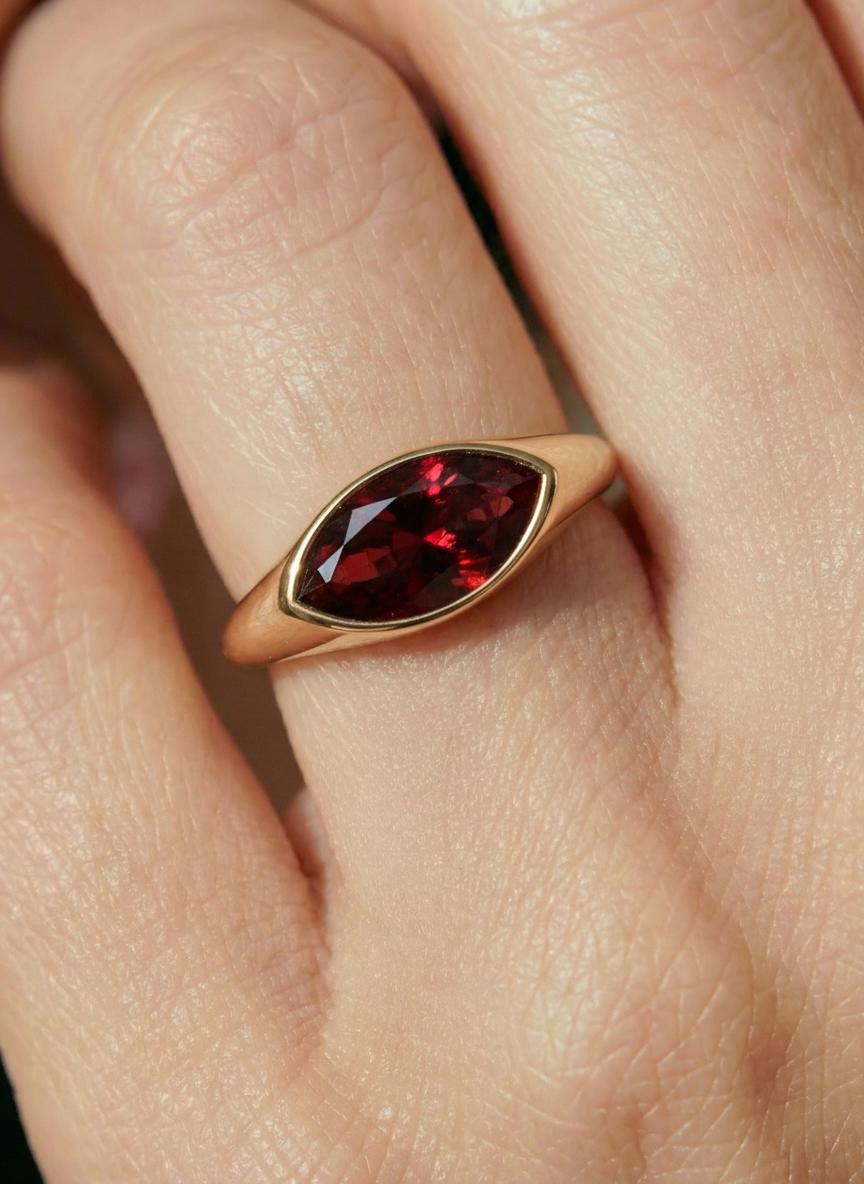 1.5ct Marquise Bezel Garnet Ring, 14K Solid Gold Signet Engagement Ring, Minimalist Pinky Promise Gift, January Birthstone Ring