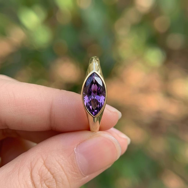 1.5ct Marquise Bezel Amethyst Ring, 14K Solid Gold Signet Engagement Ring, Minimalist Pinky Promise Gift, February Birthstone Ring