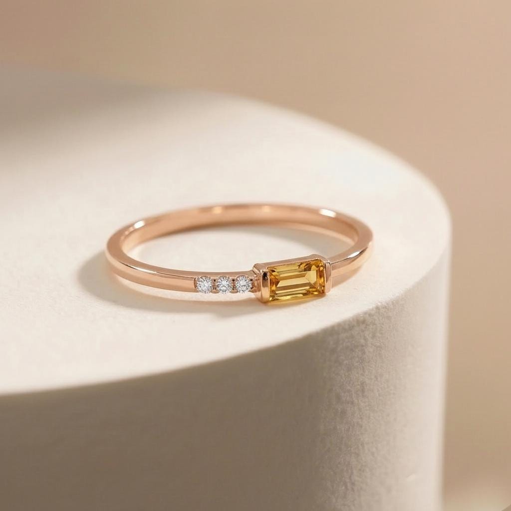 Dainty Baguette Citrine Ring, Minimalist November Birthstone Ring, Personalized Birthstone Band, Perfect Gift for Mom-Wife-Daughter