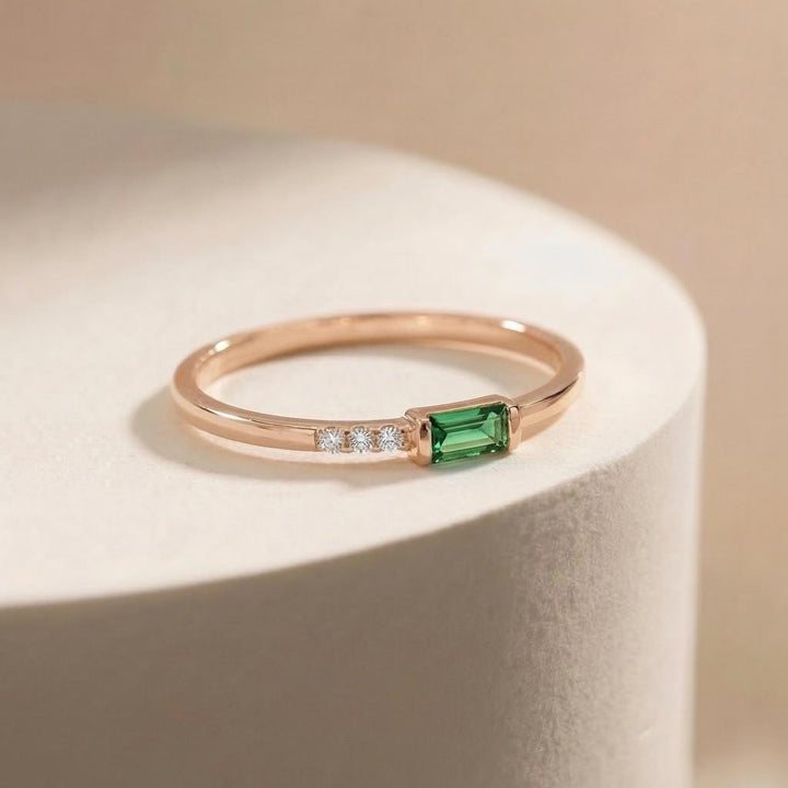 Dainty Baguette Green Sapphire Ring, Minimalist Birthstone Stacking Ring, September Birthstone Ring