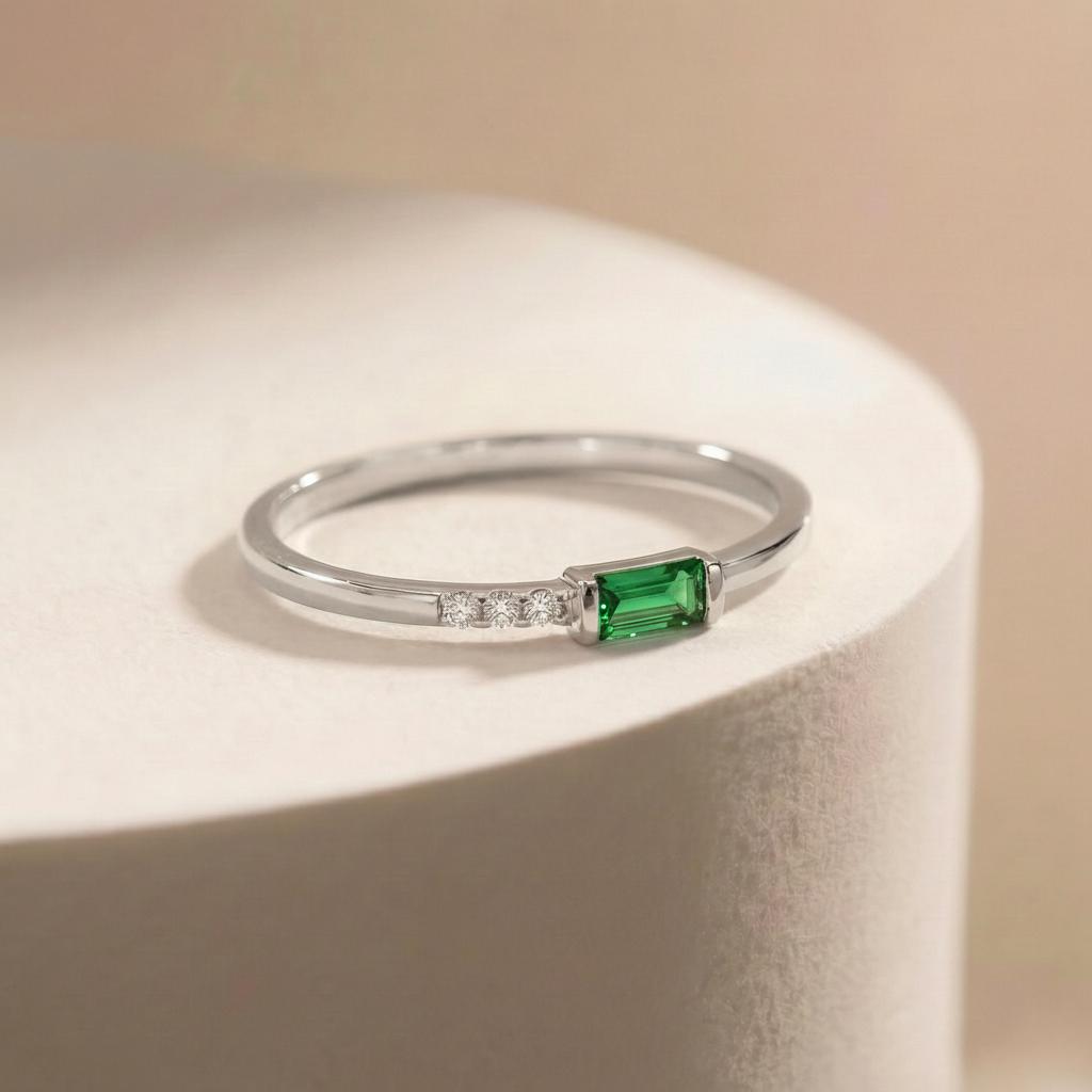 Dainty Baguette Green Sapphire Ring, Minimalist Birthstone Stacking Ring, September Birthstone Ring