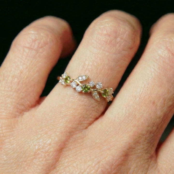 Peridot Leaf Wedding Band, Nature Inspired Floral Cluster Ring for Her – August Birthstone Gift – 14K Gold Moissanite Jewelry