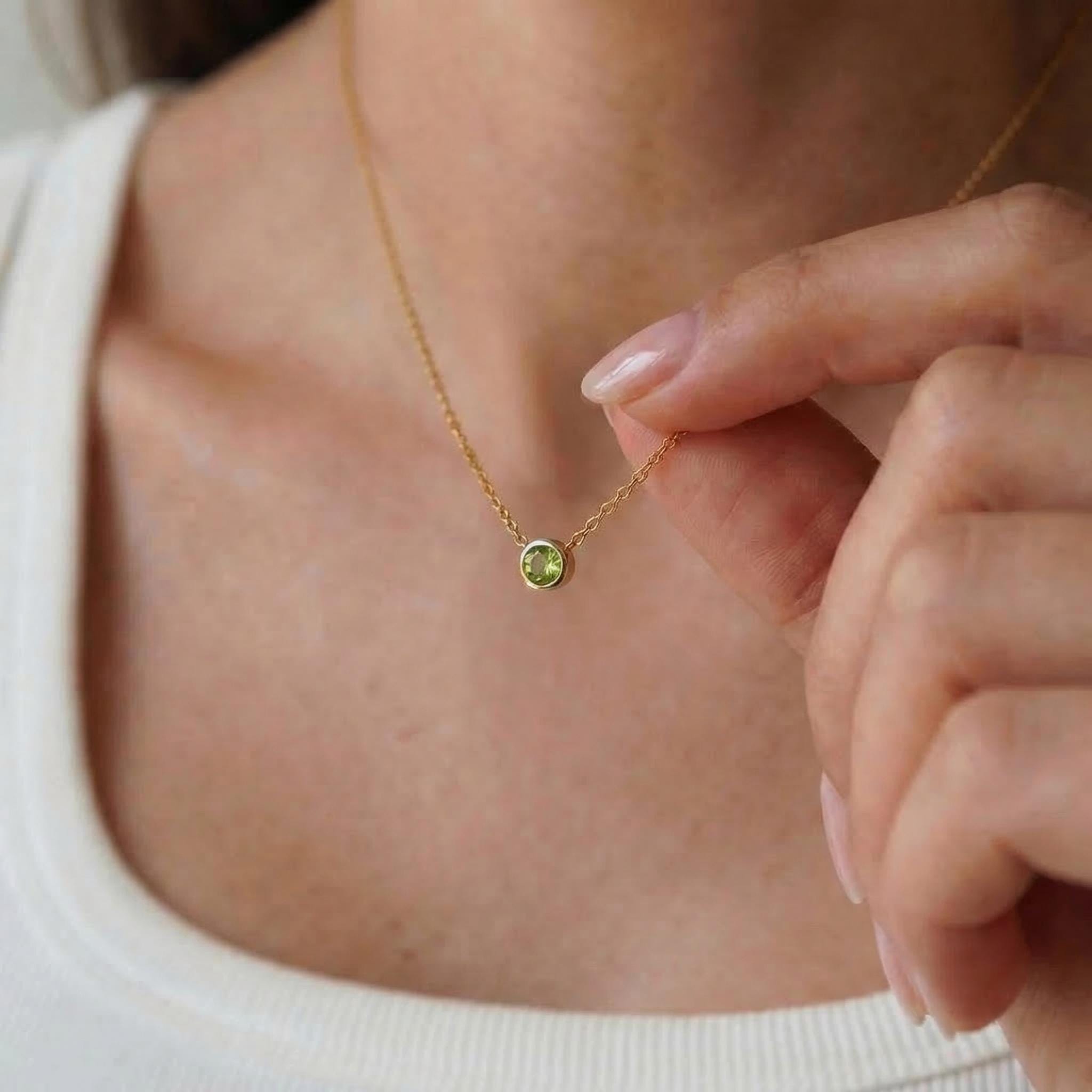 Dainty Peridot Necklace Gold Bezel Setting | August Birthstone Jewelry | Minimalist Everyday Green Gemstone Pendant | Gift for Her
