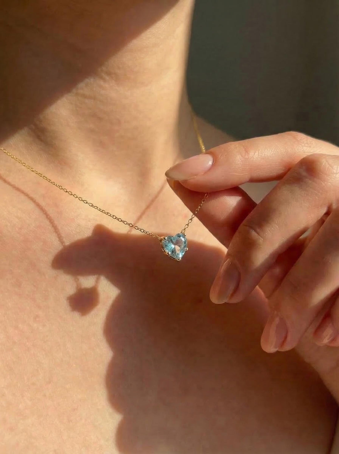 Aquamarine Heart Pendant for Her – March Birthstone Gift – 18K Gold Minimalist Jewelry