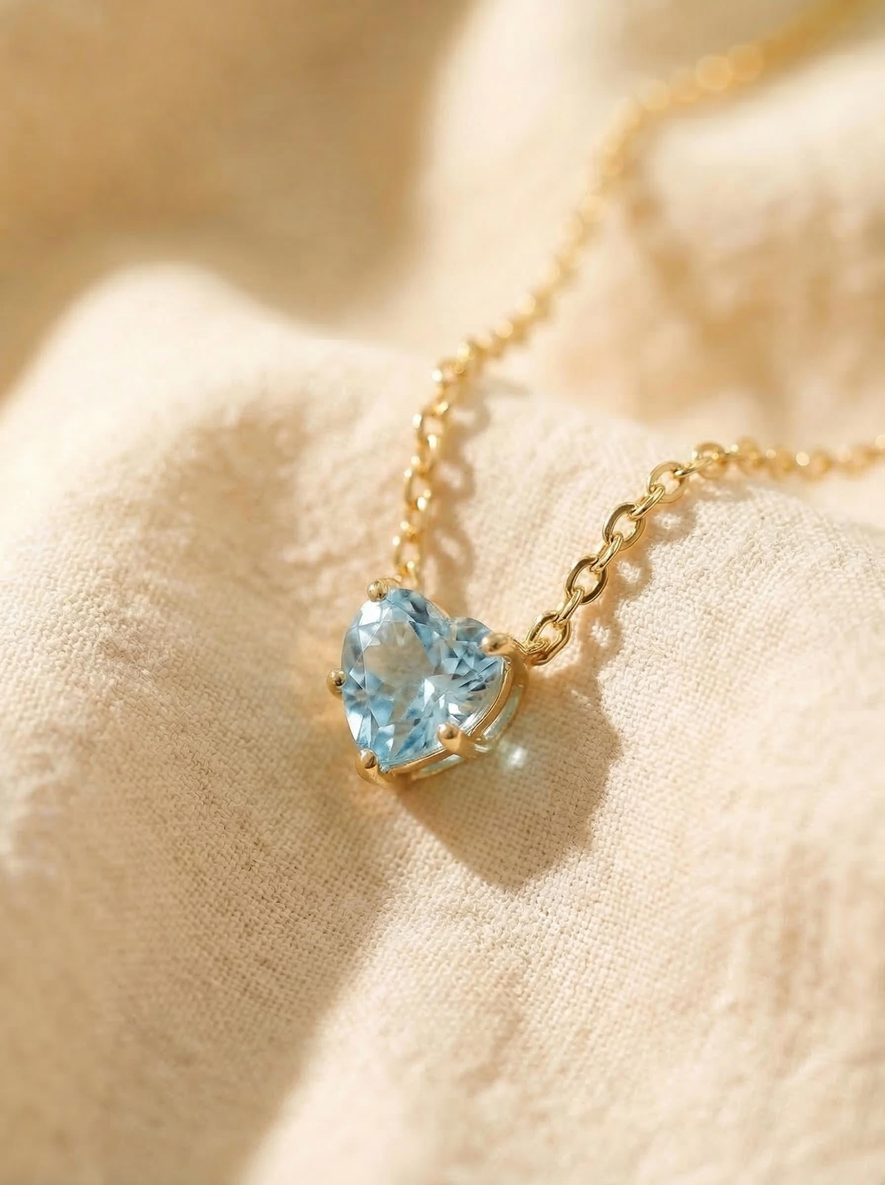 Aquamarine Heart Pendant for Her – March Birthstone Gift – 18K Gold Minimalist Jewelry