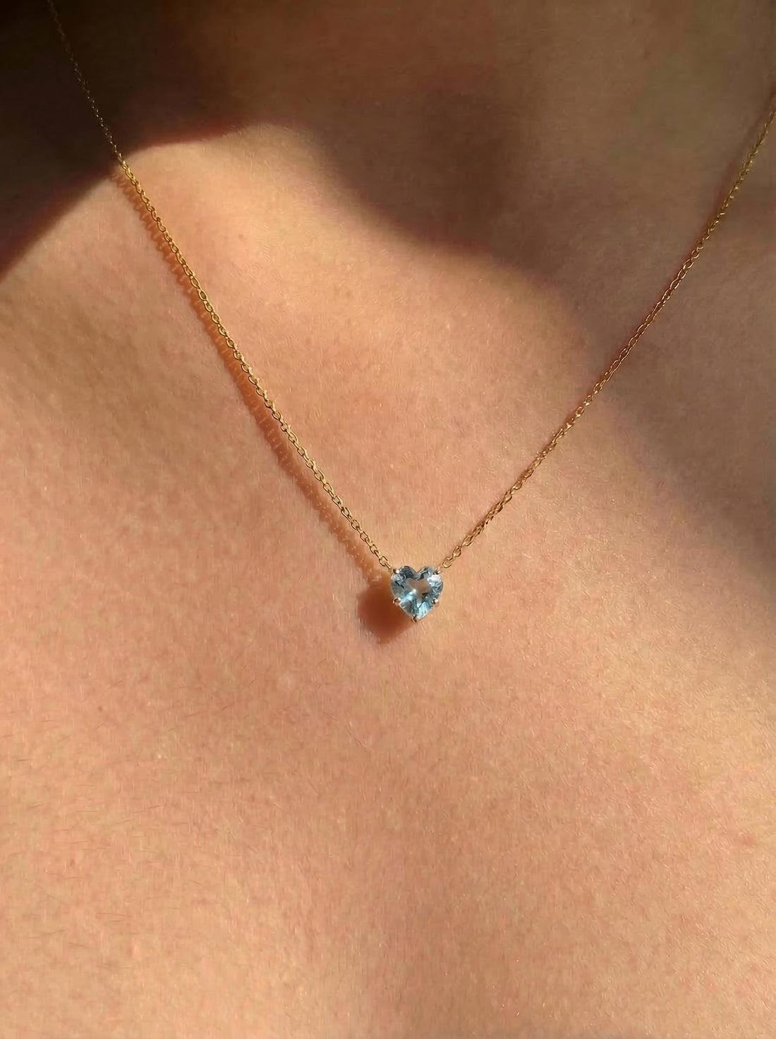 Aquamarine Heart Pendant for Her – March Birthstone Gift – 18K Gold Minimalist Jewelry