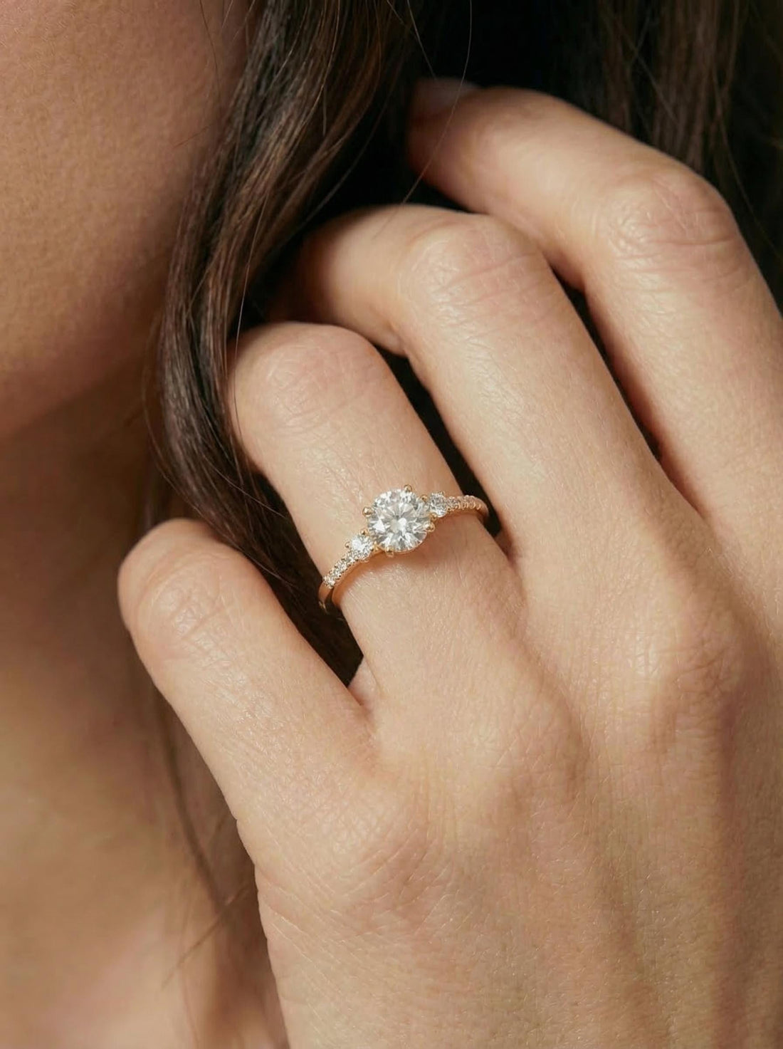 Three Stone Travel Ring, Round Cut 1ct Simulated Diamond Engagement Ring, Three Stone Ring, Dainty Gold Promise Ring, Bridal Ring For Her