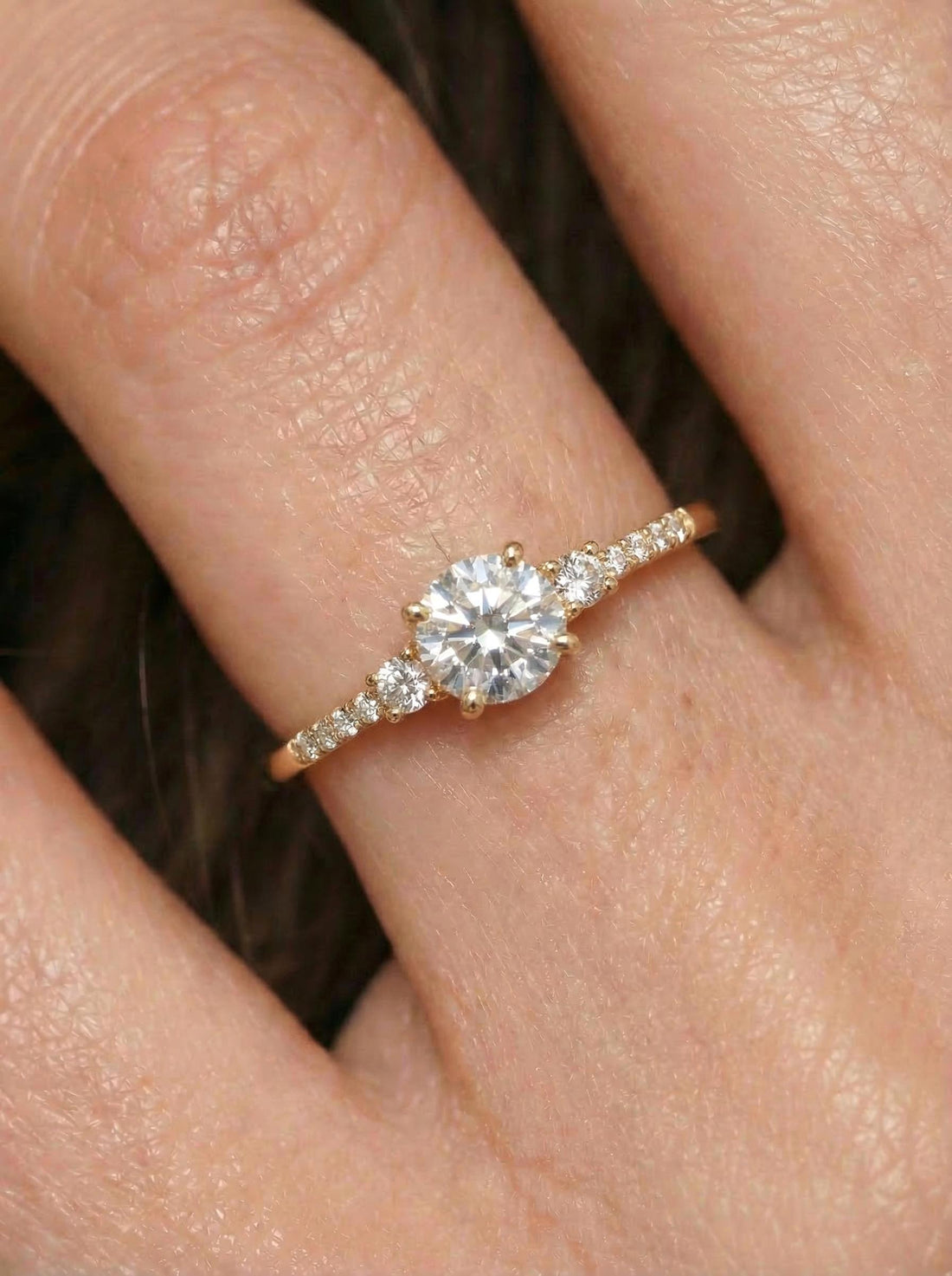 Three Stone Travel Ring, Round Cut 1ct Simulated Diamond Engagement Ring, Three Stone Ring, Dainty Gold Promise Ring, Bridal Ring For Her
